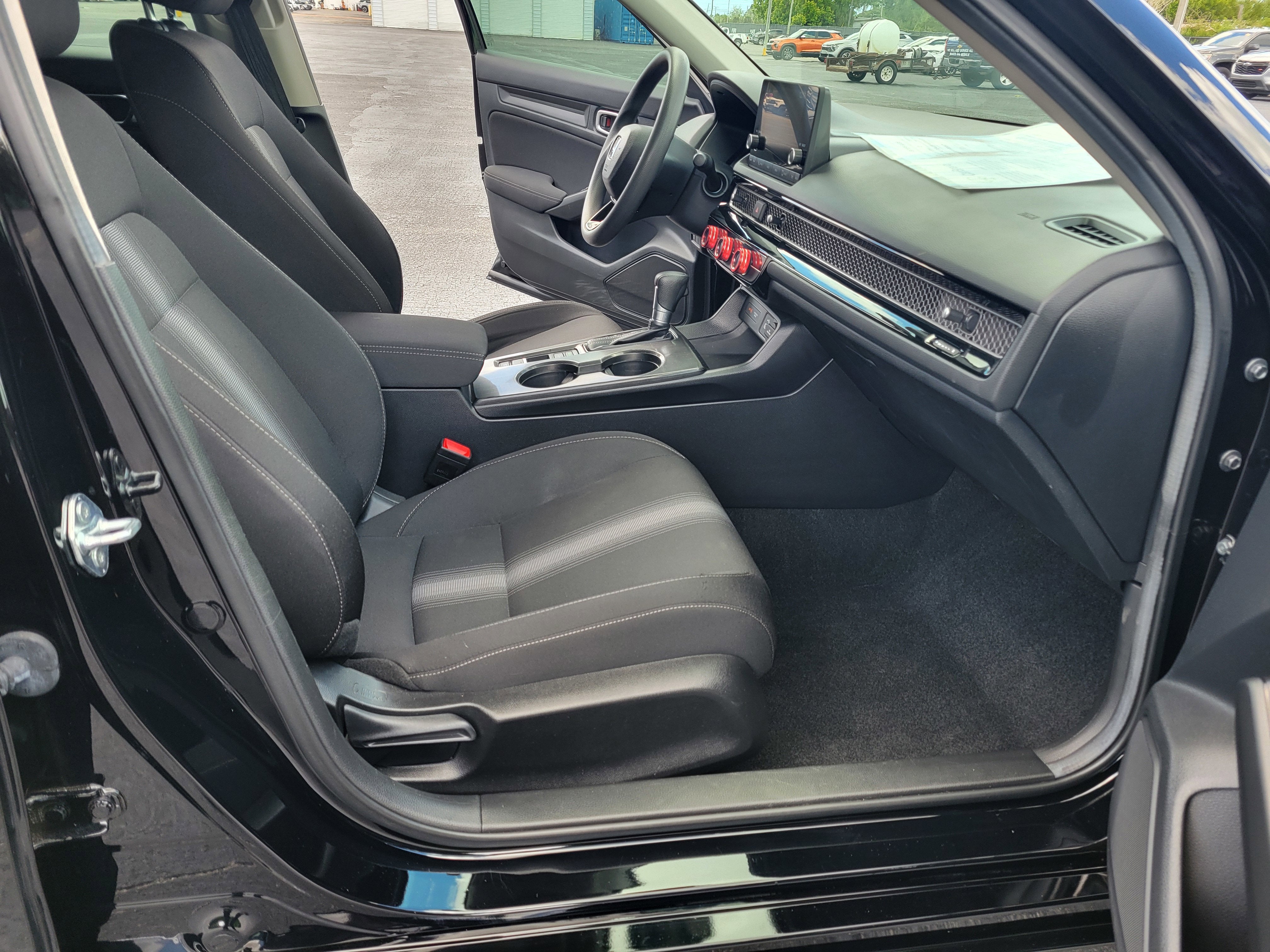 2024 Honda Civic Hatchback LX