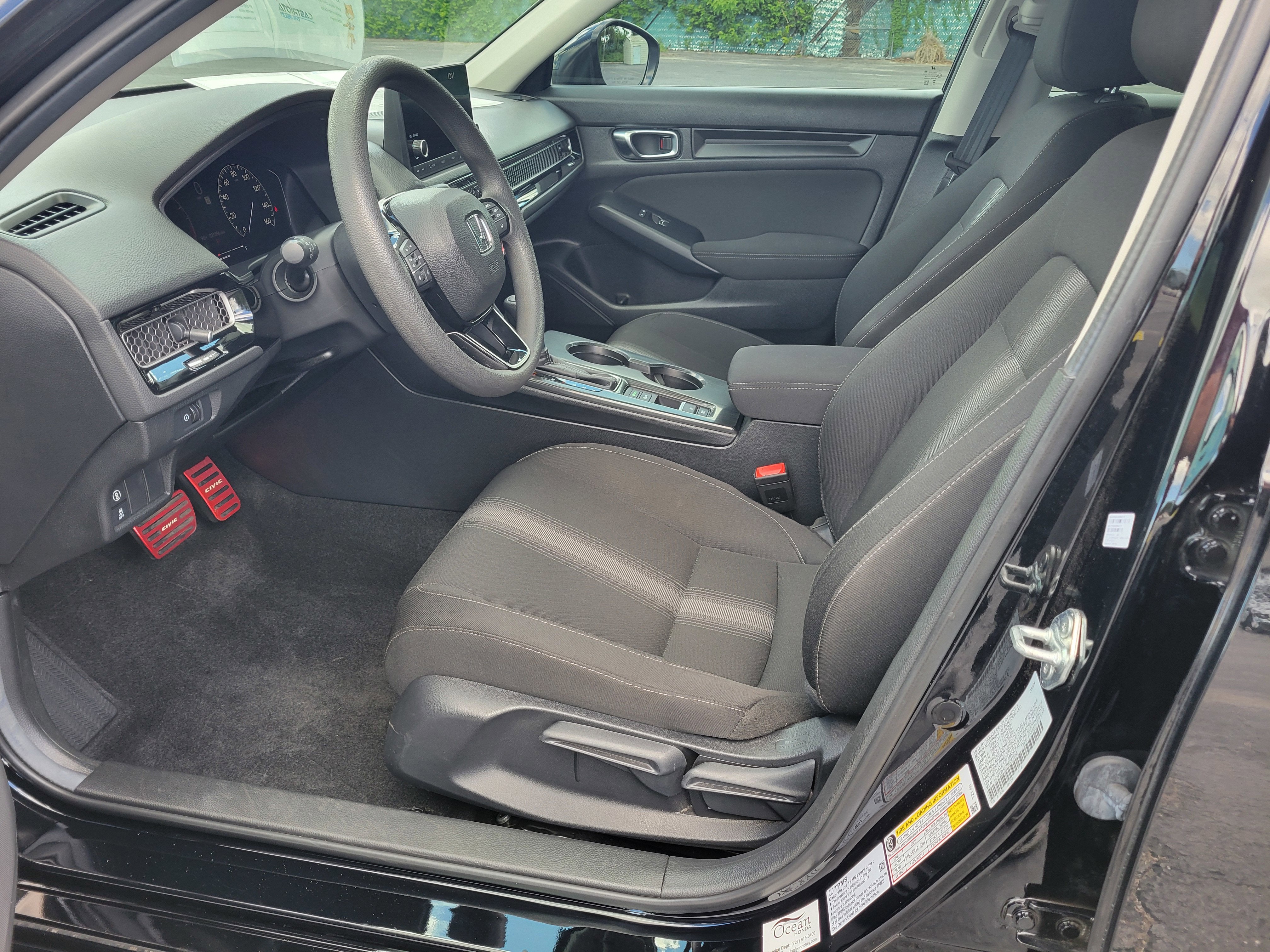 2024 Honda Civic Hatchback LX