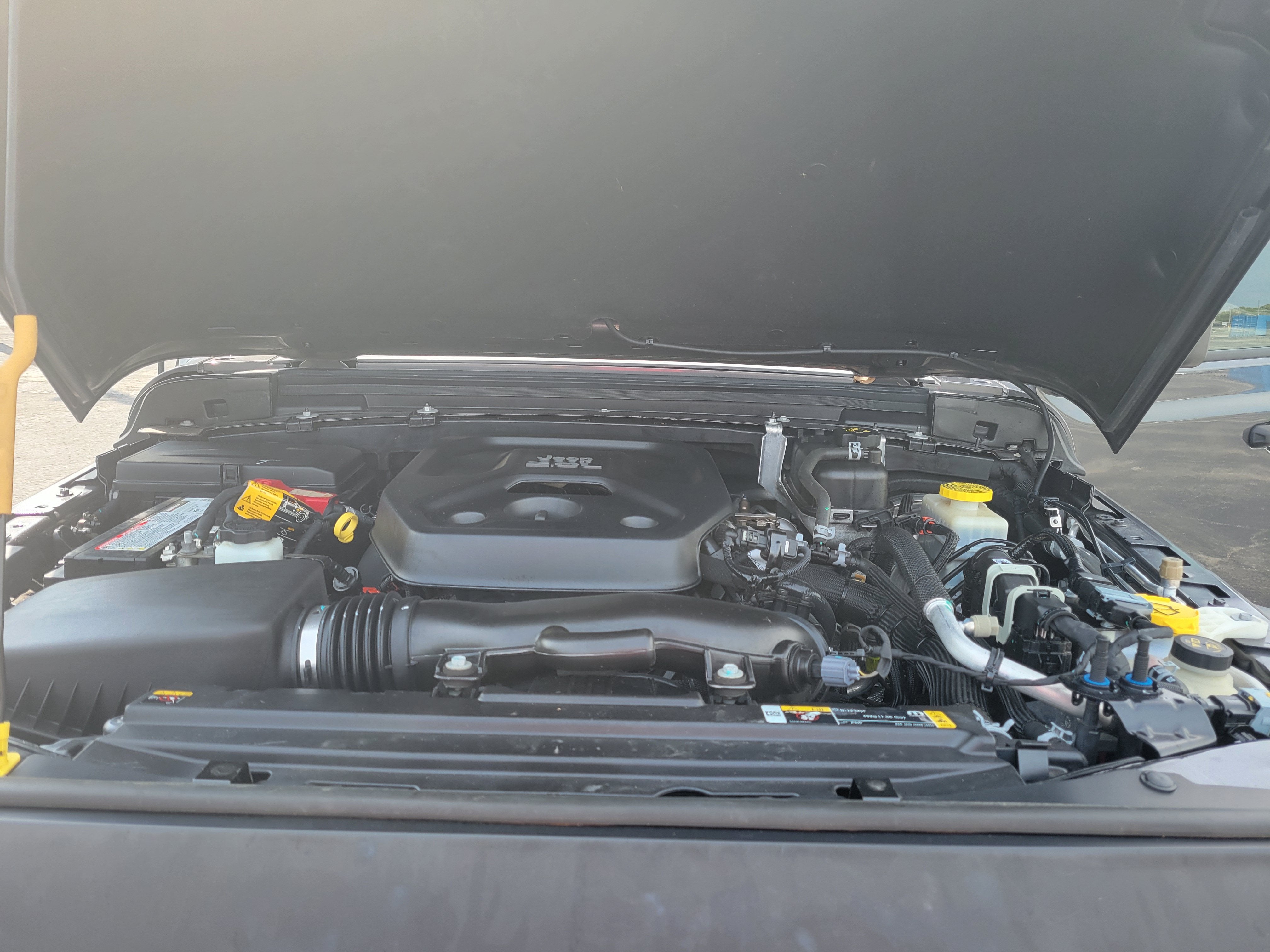 2022 Jeep Wrangler Sport - Photo 10