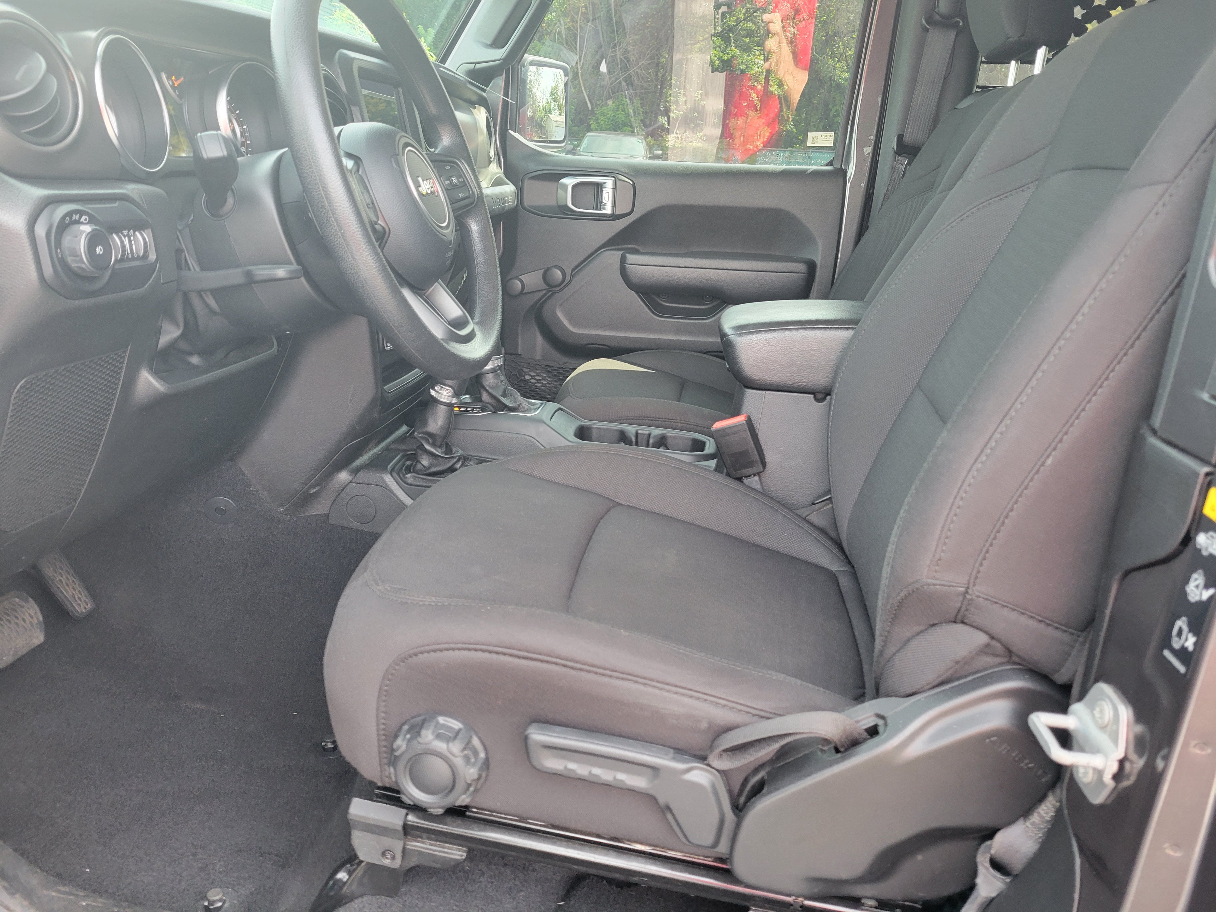 2022 Jeep Wrangler Sport - Photo 25