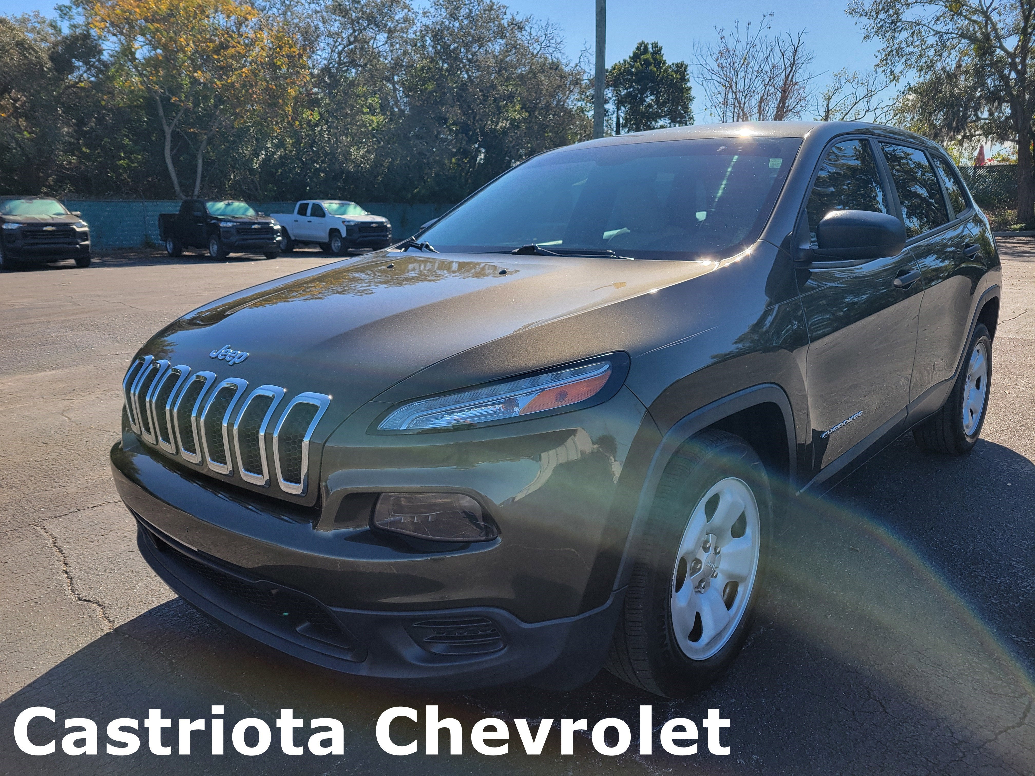 2016 Jeep Cherokee Sport