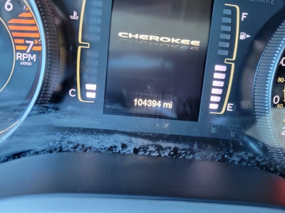 2016 Jeep Cherokee Sport