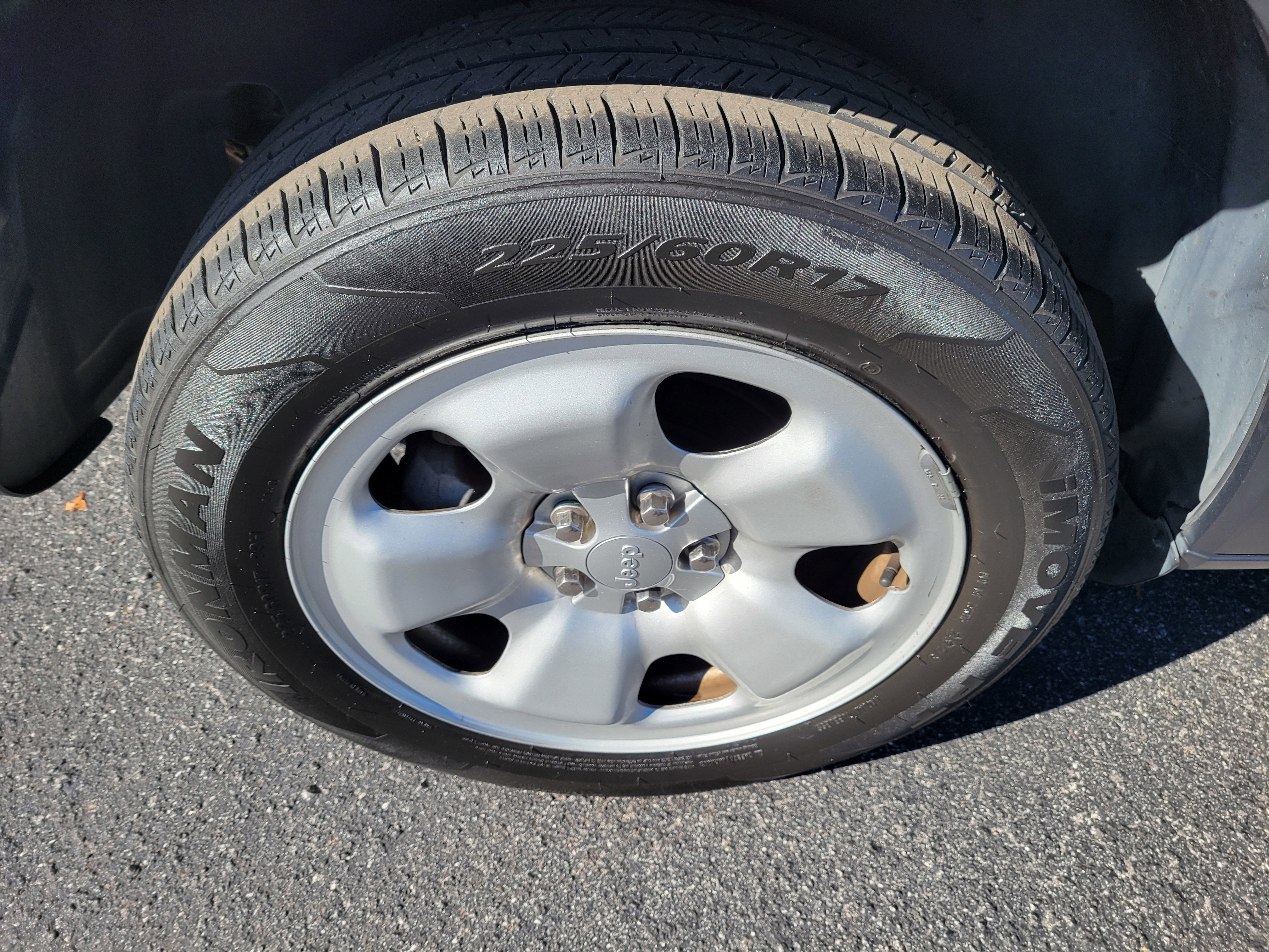 2016 Jeep Cherokee Sport