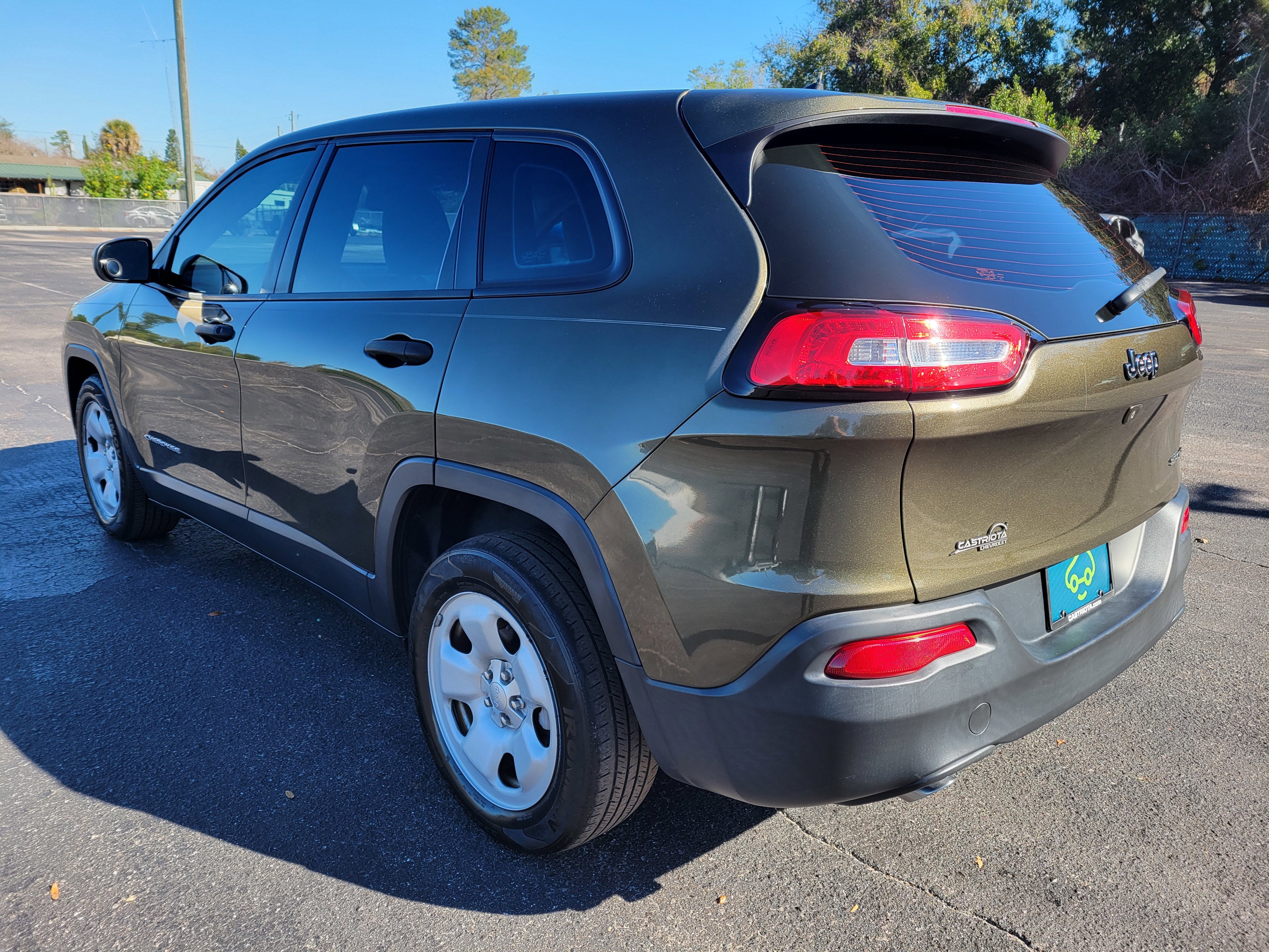 2016 Jeep Cherokee Sport