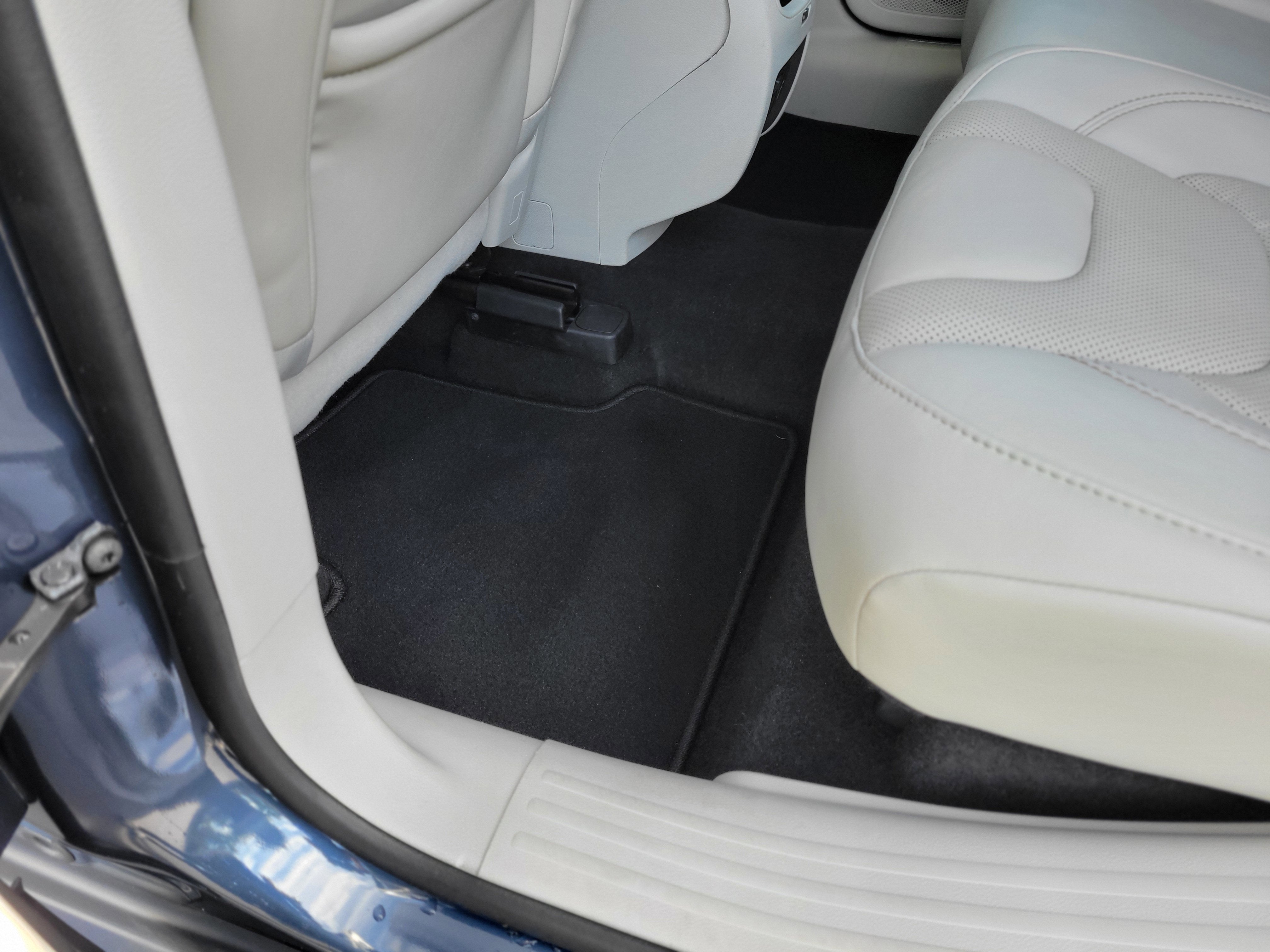 2020 Jeep Cherokee Limited FWD