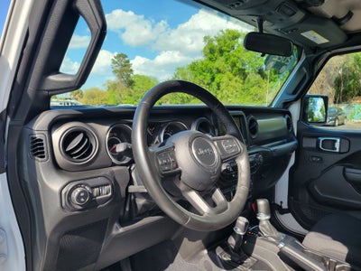 2022 Jeep Gladiator Willys 4x4