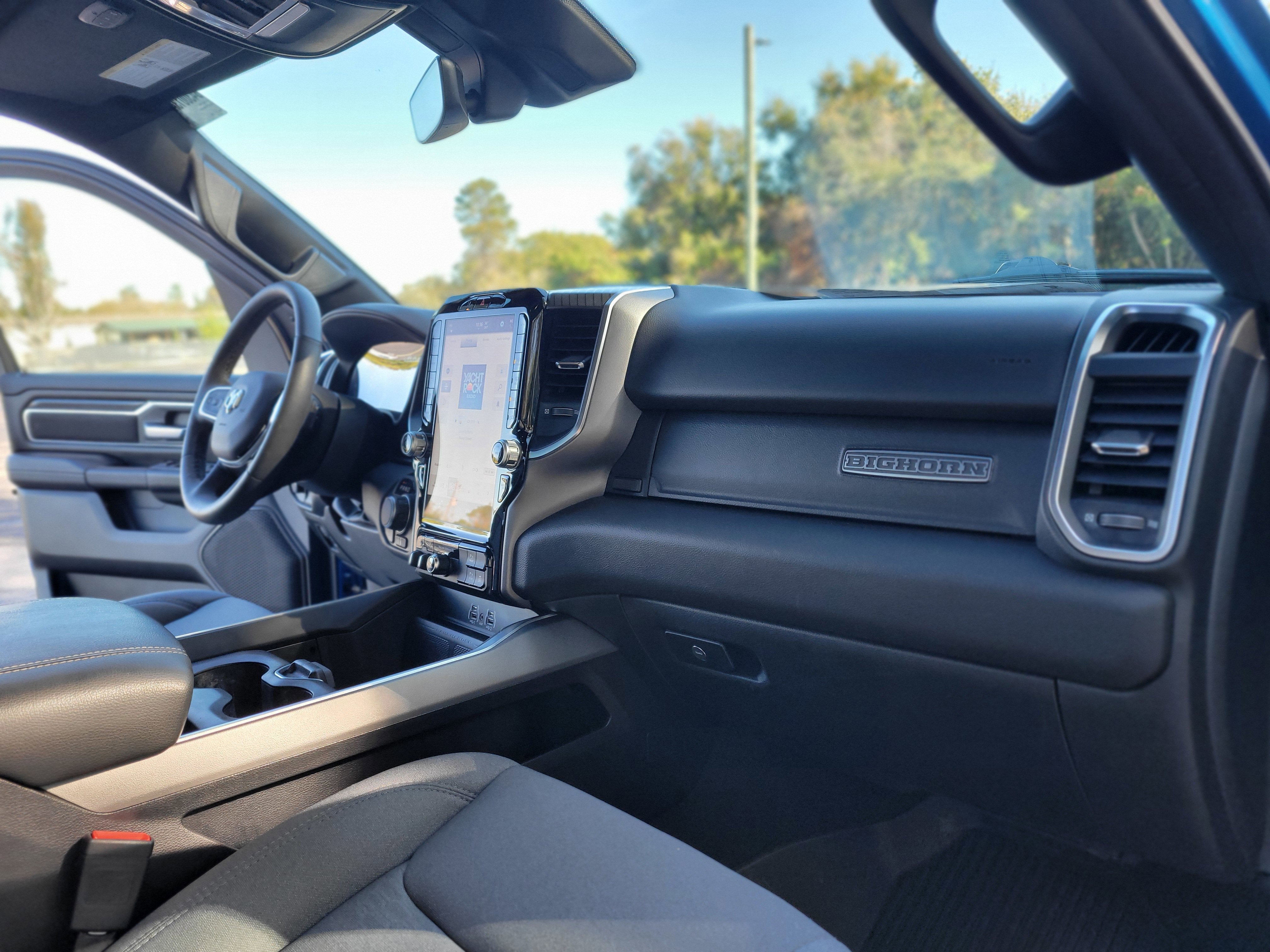 2025 RAM 1500 Big Horn Crew Cab 4x4 5'7" Box