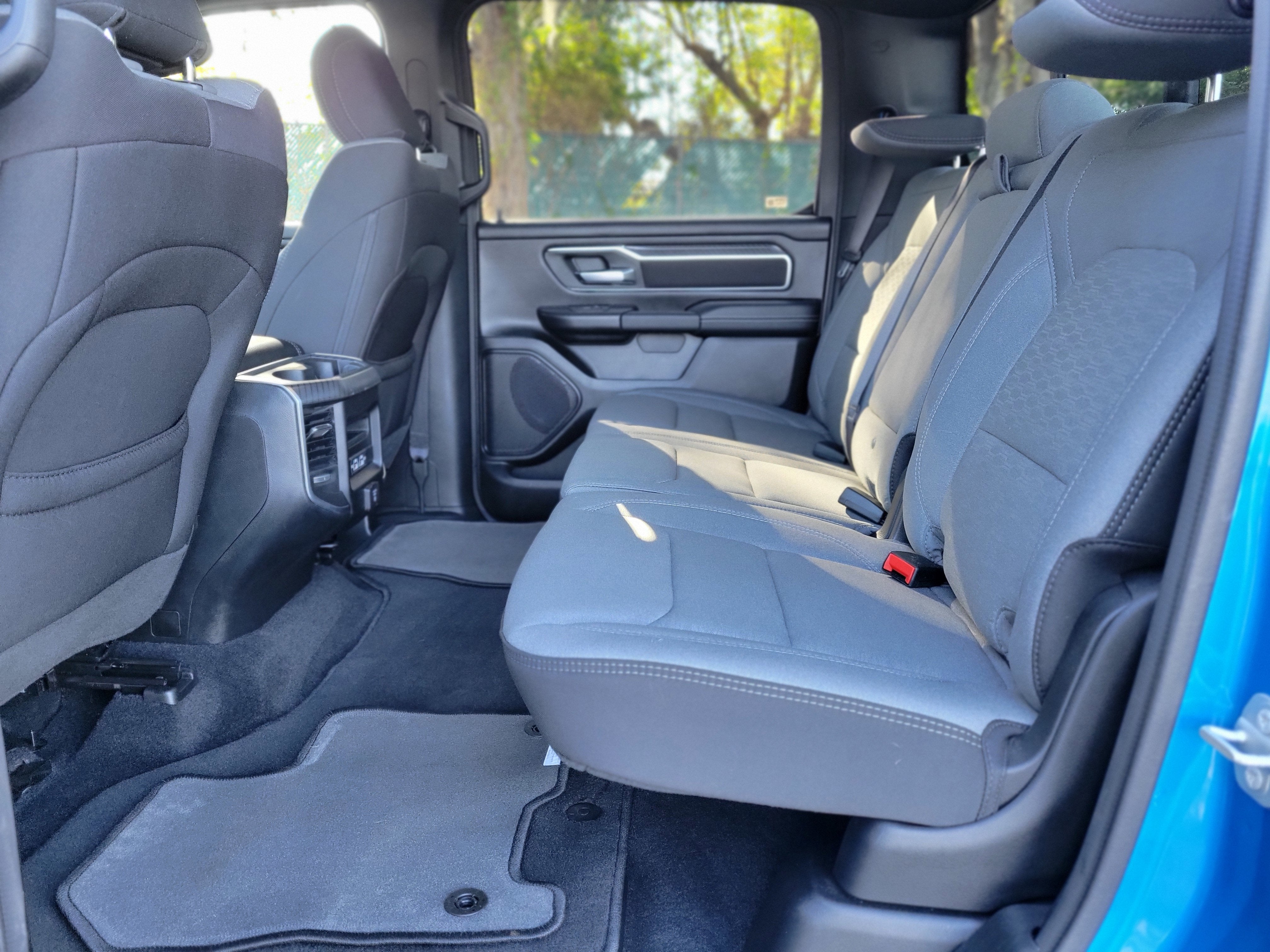 2025 RAM 1500 Big Horn Crew Cab 4x4 5'7" Box