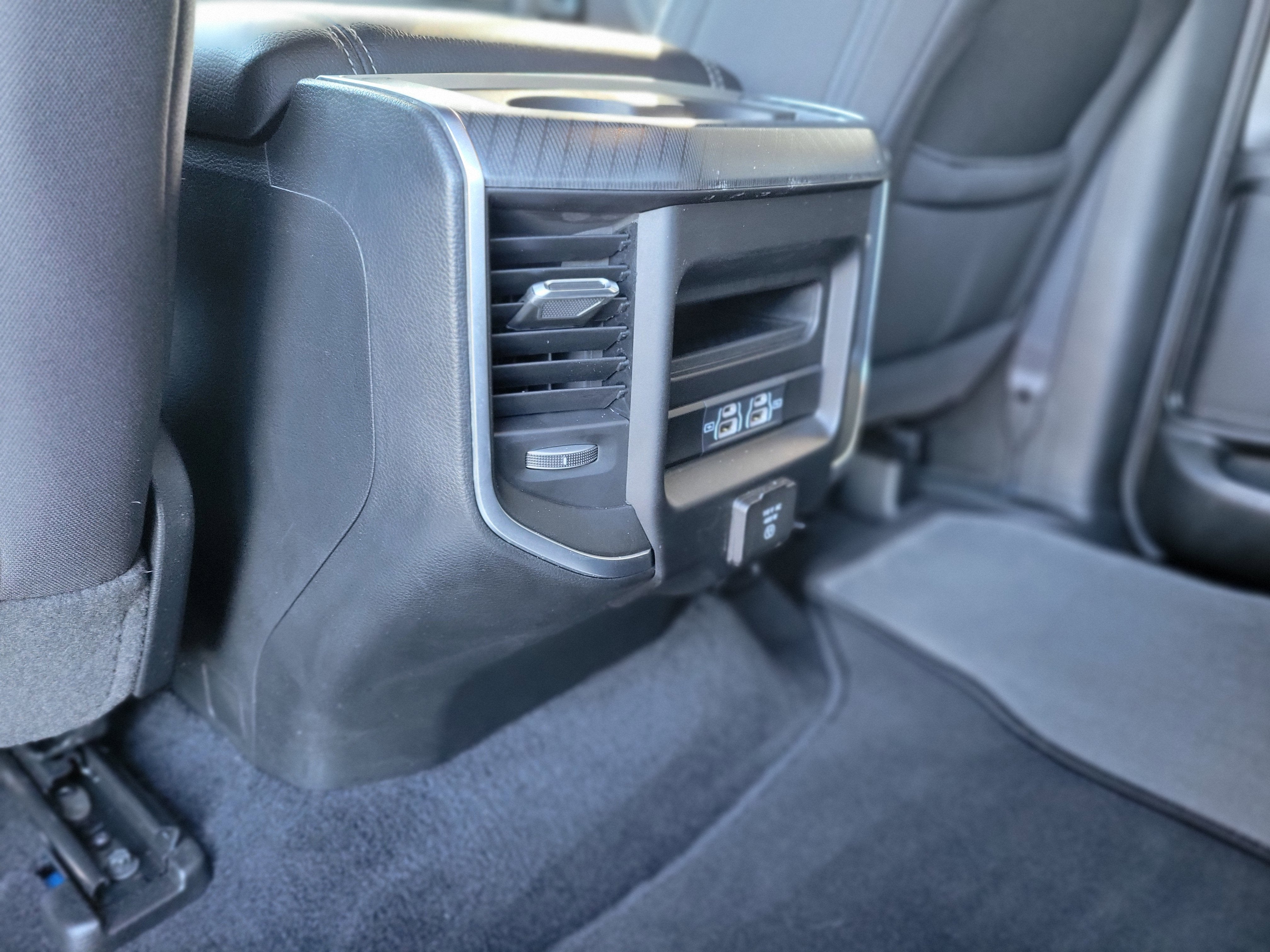 2025 RAM 1500 Big Horn Crew Cab 4x4 5'7" Box