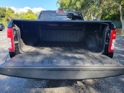 2022 RAM 1500 Big Horn Crew Cab 4x4 5'7" Box