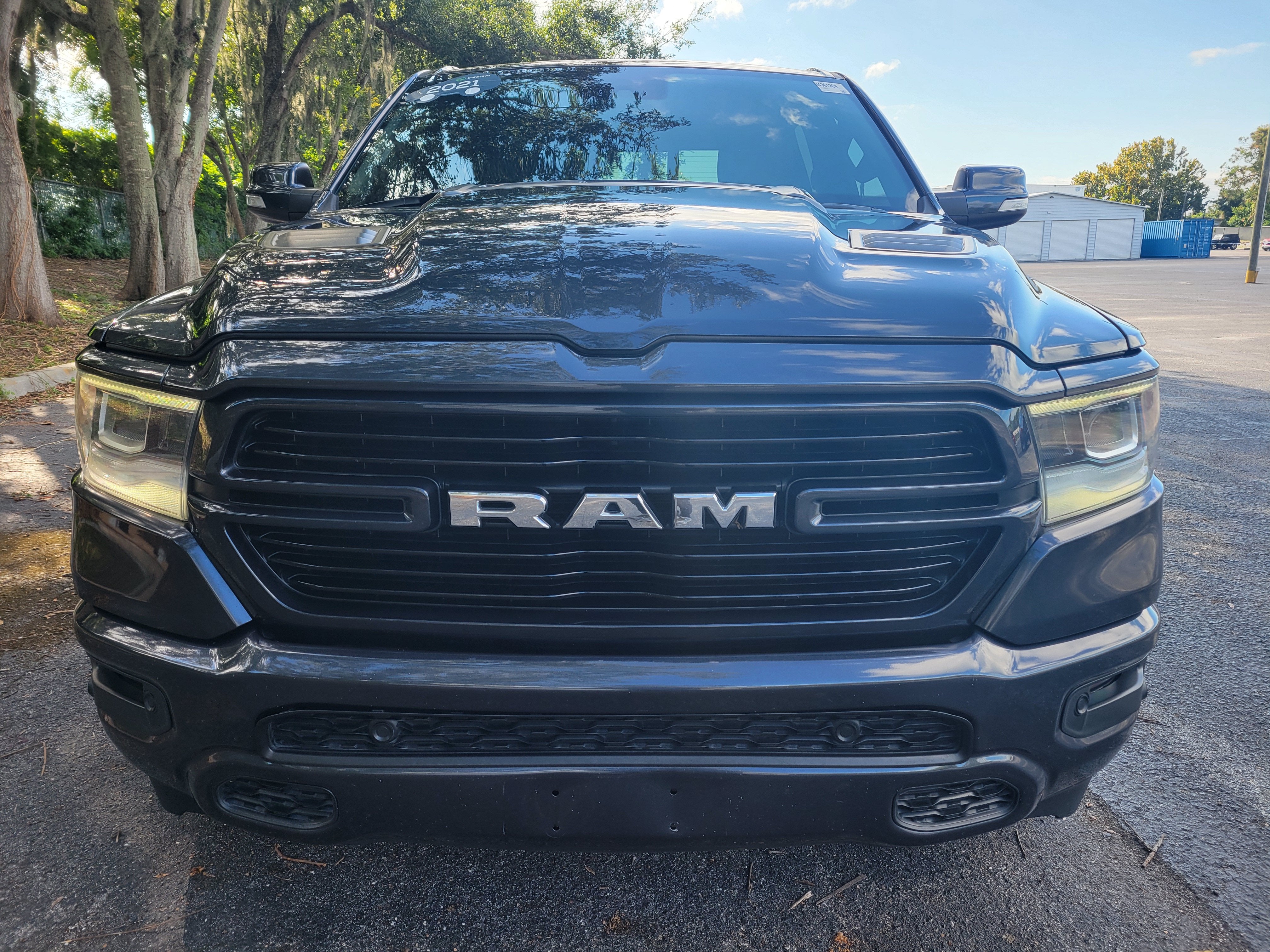 2021 RAM 1500 Laramie Crew Cab 4x4 5'7" Box