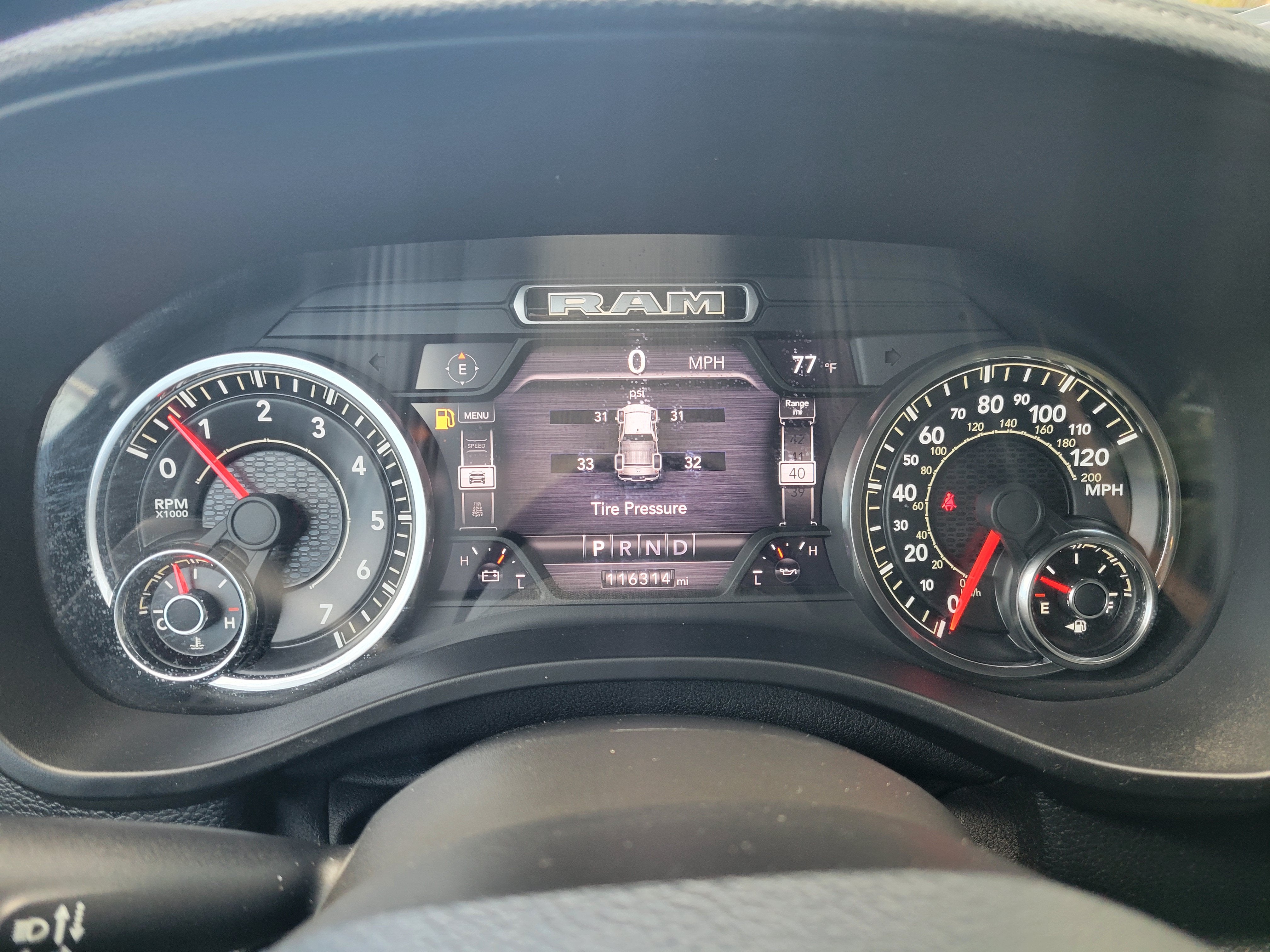 2021 RAM 1500 Laramie Crew Cab 4x4 5'7" Box