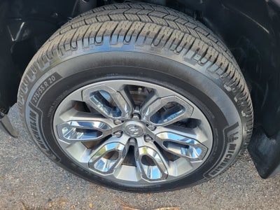 2021 RAM 1500 Laramie Crew Cab 4x4 5'7" Box
