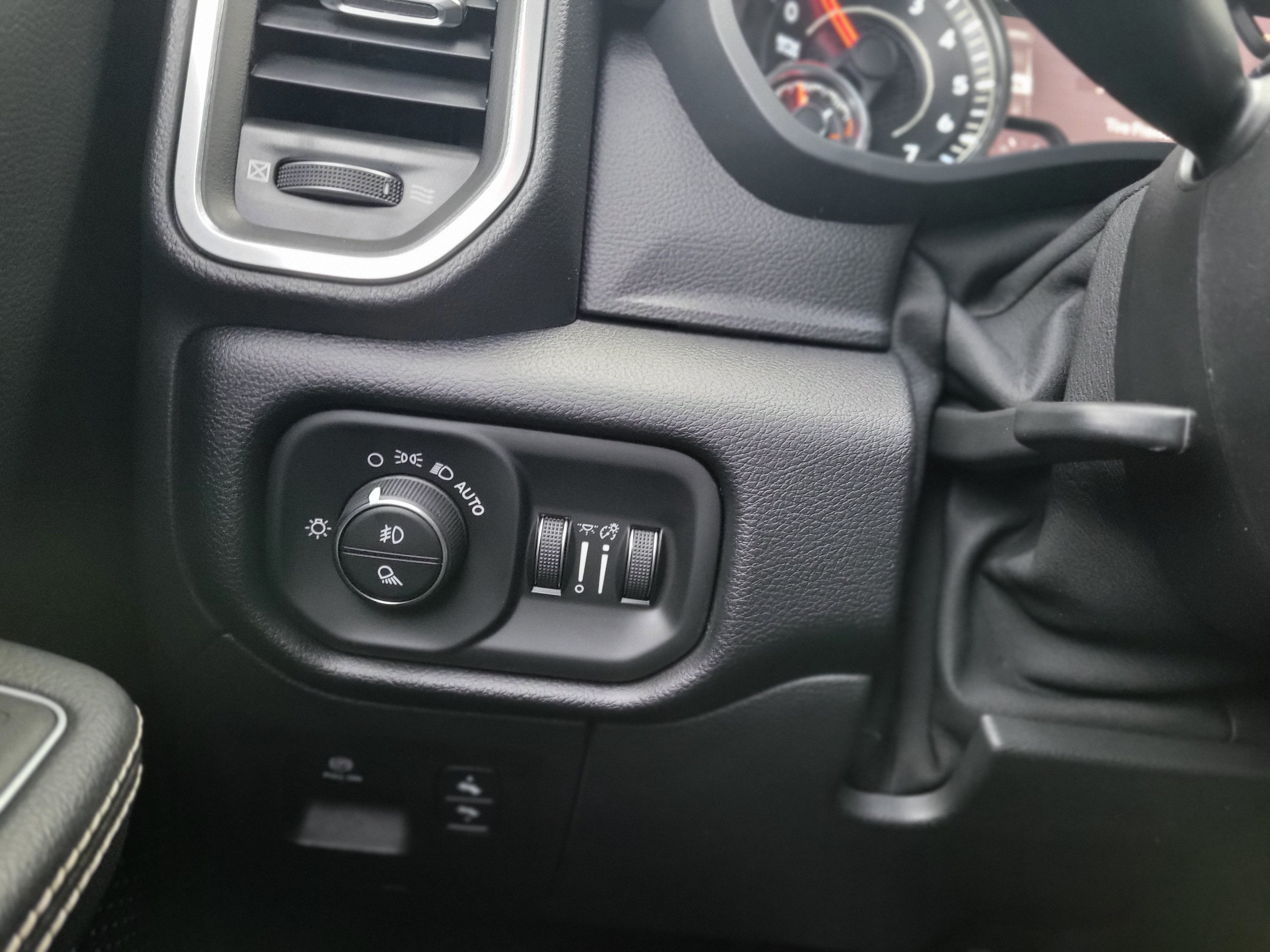 2022 RAM Ram 1500 Pickup Laramie - Photo 24