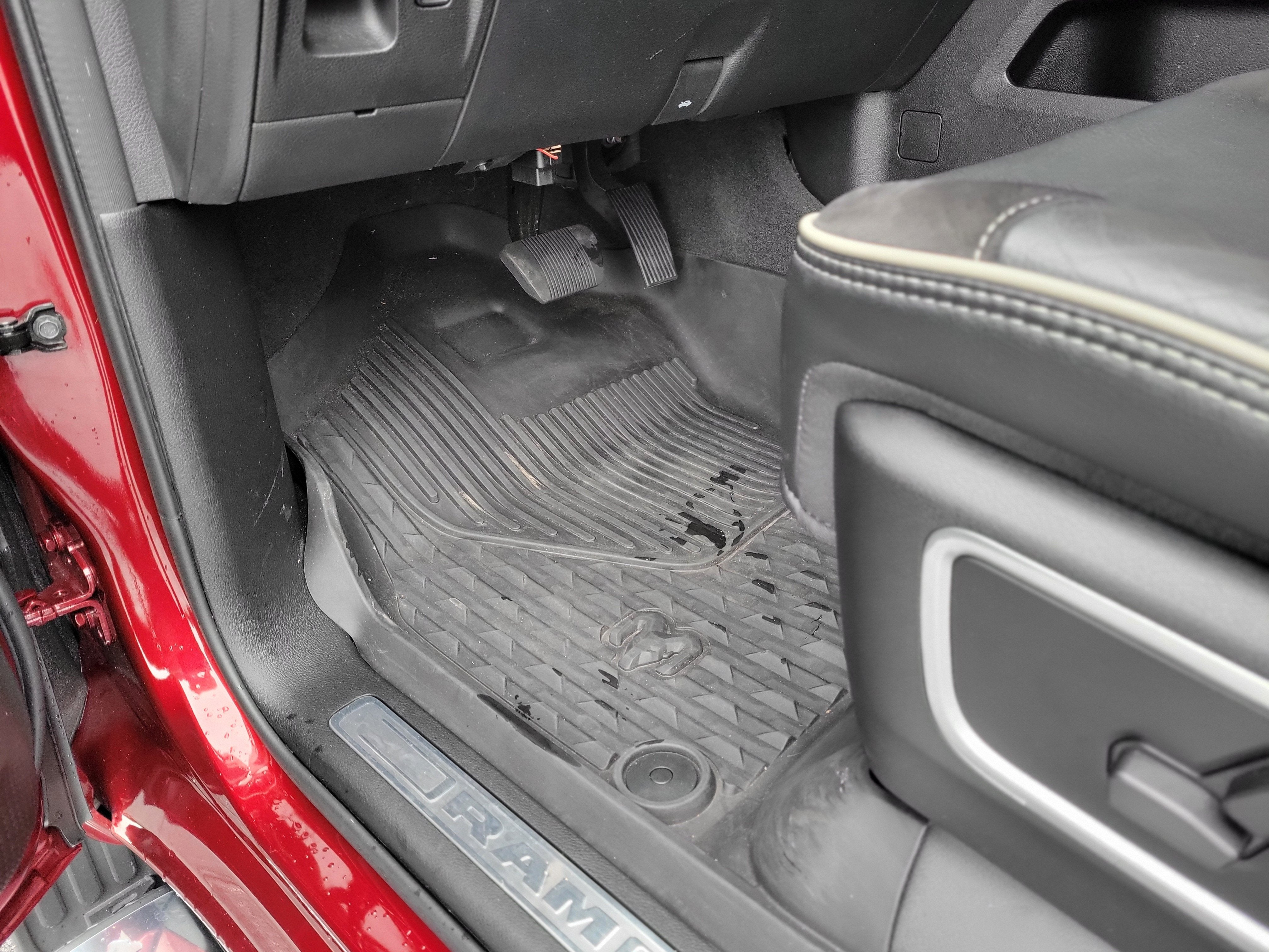2022 RAM Ram 1500 Pickup Laramie - Photo 31