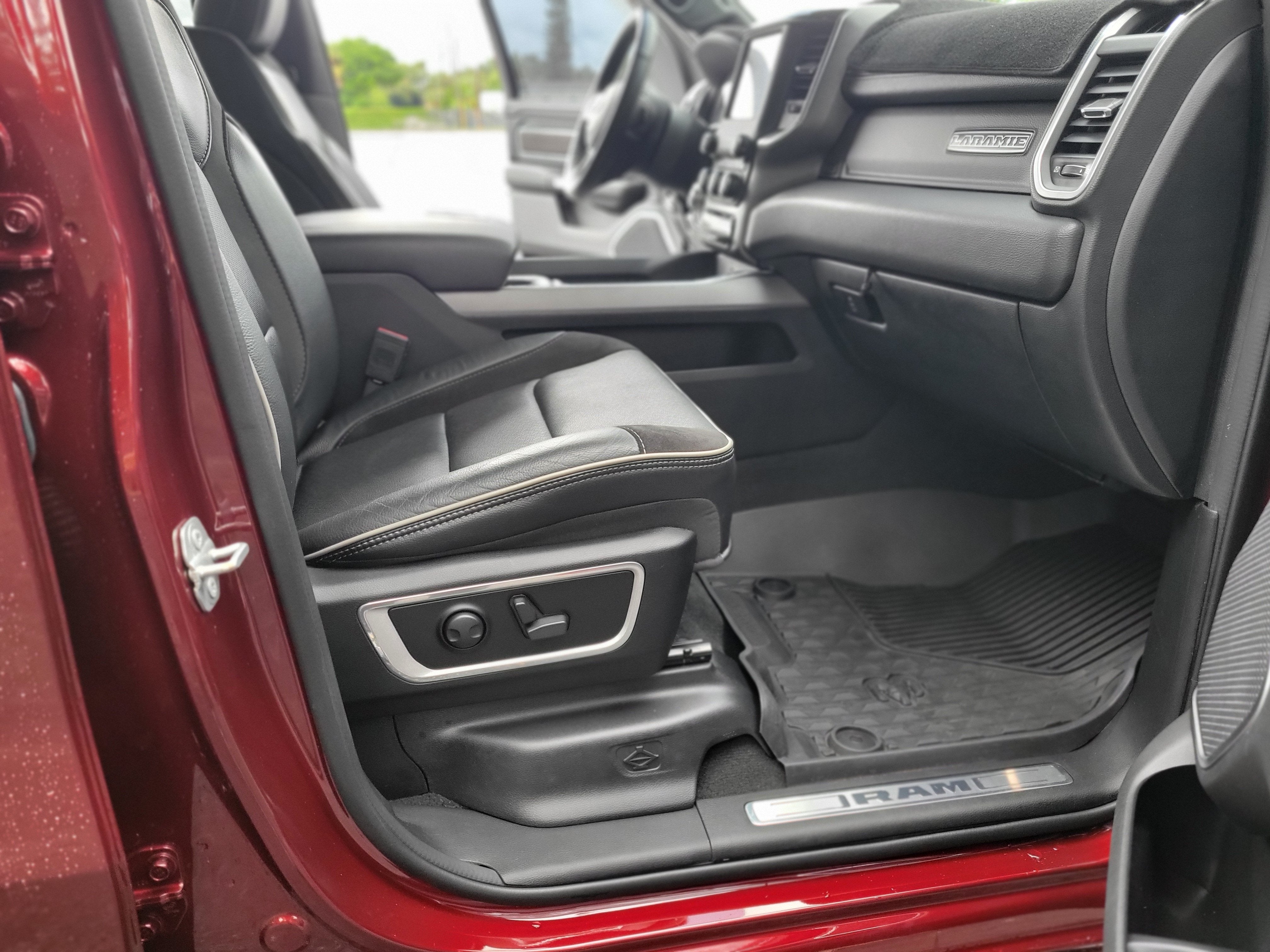 2022 RAM Ram 1500 Pickup Laramie - Photo 36