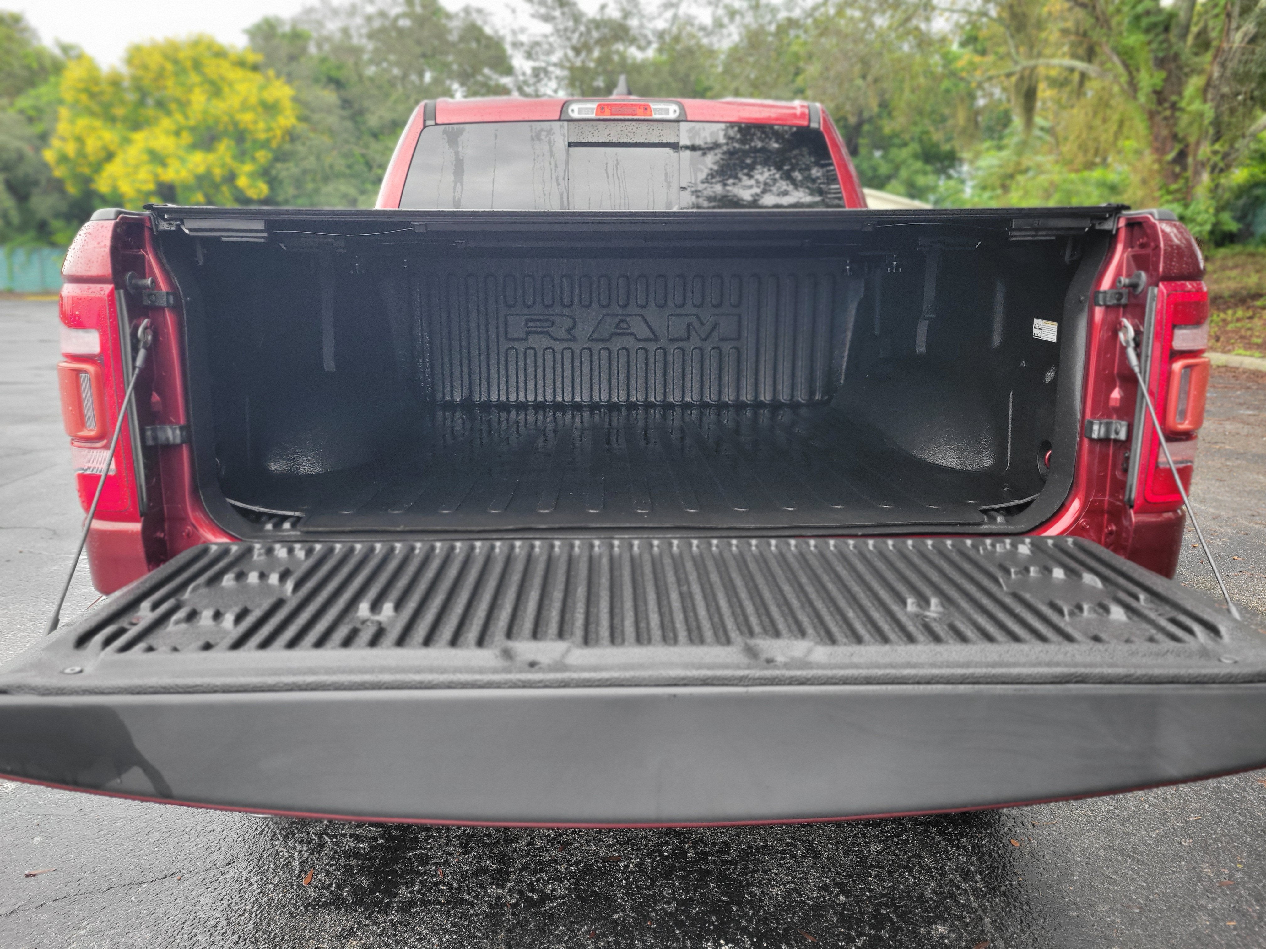 2022 RAM Ram 1500 Pickup Laramie - Photo 8