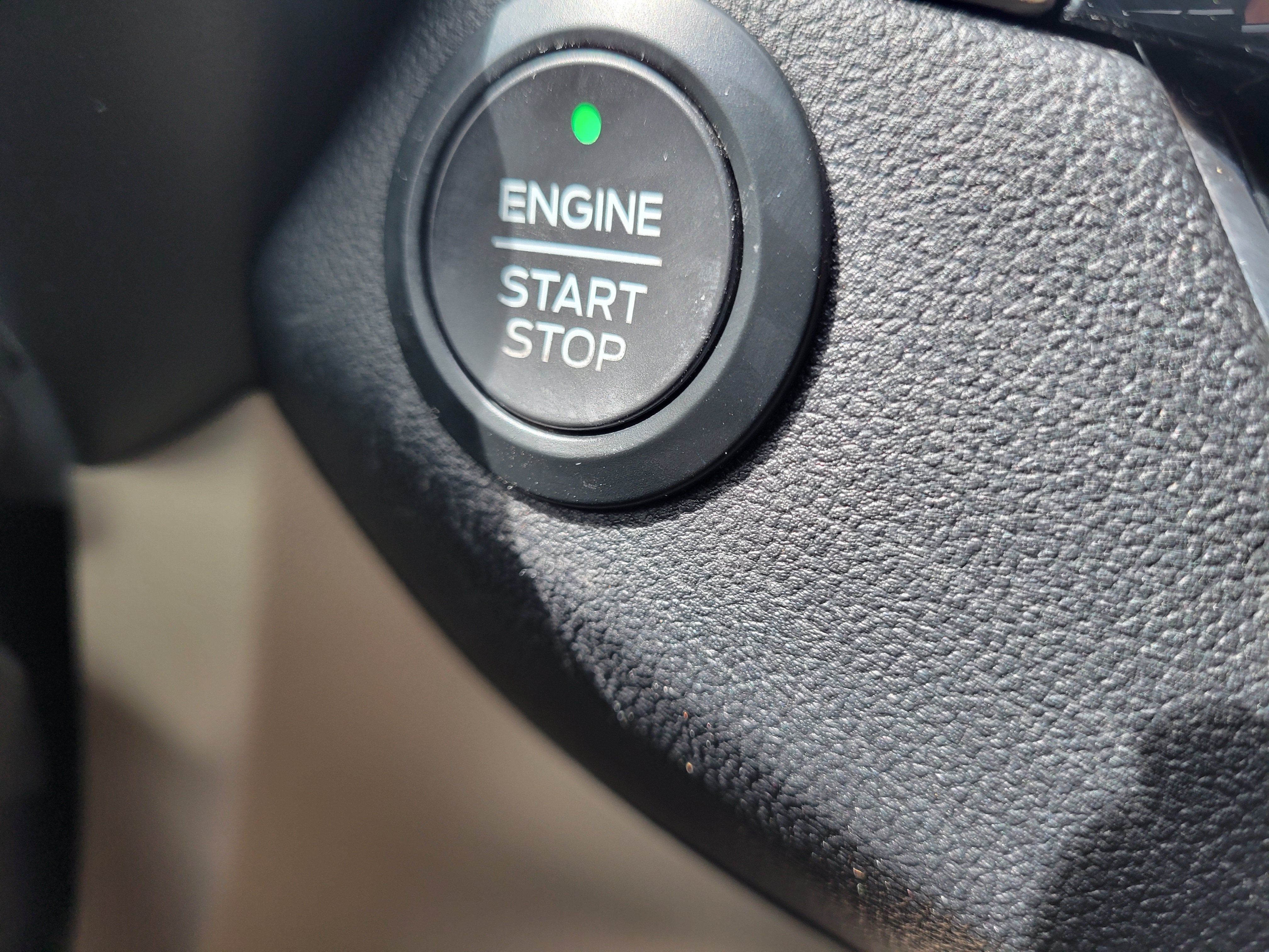 2020 Ford Escape Titanium Hybrid