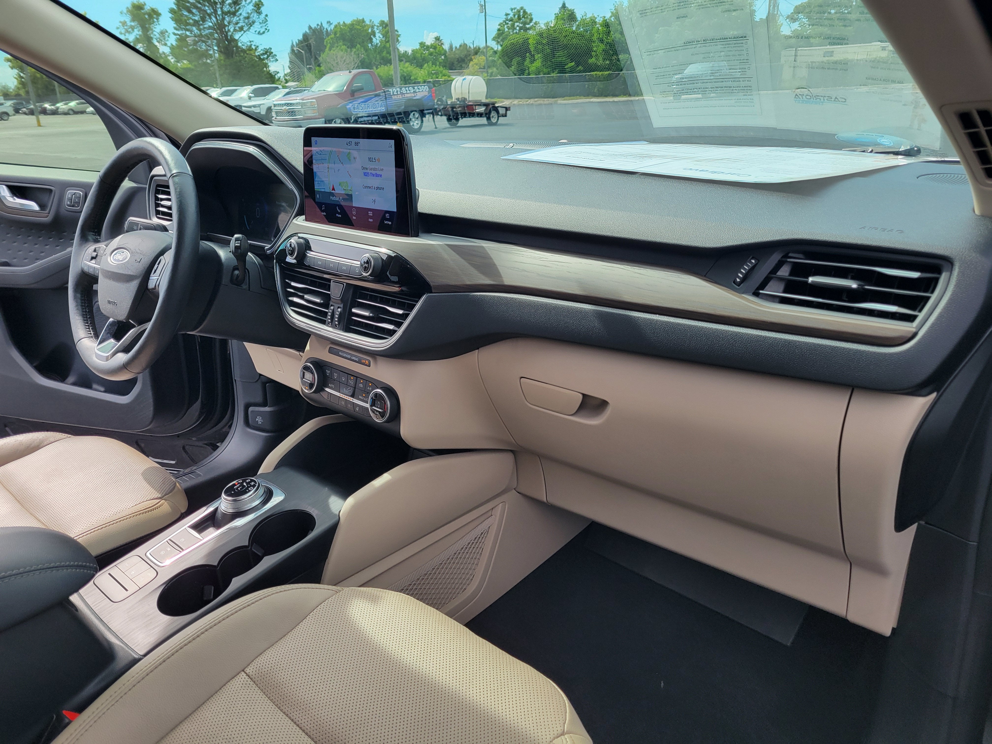 2020 Ford Escape Titanium Hybrid