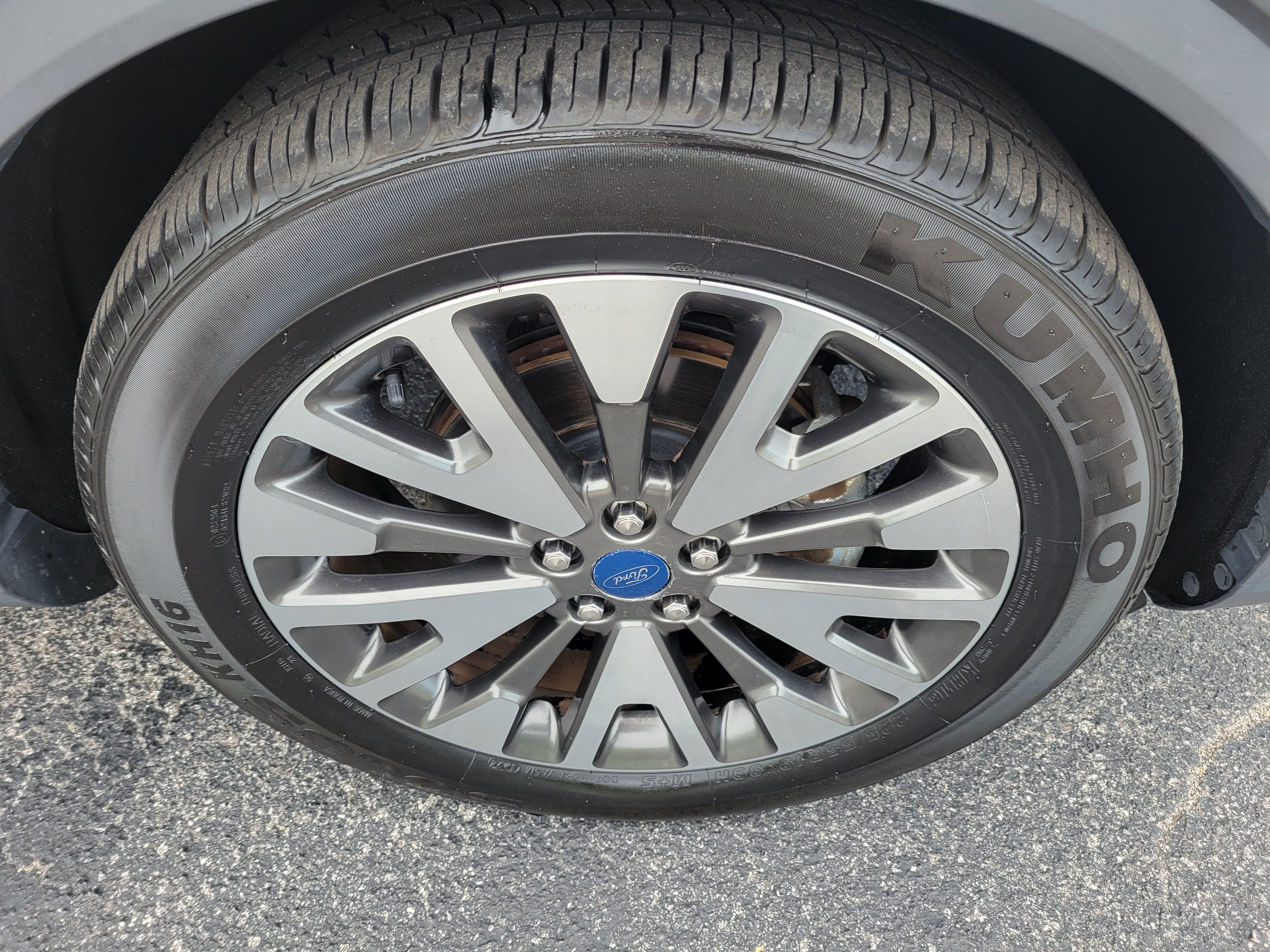 2020 Ford Escape Titanium Hybrid