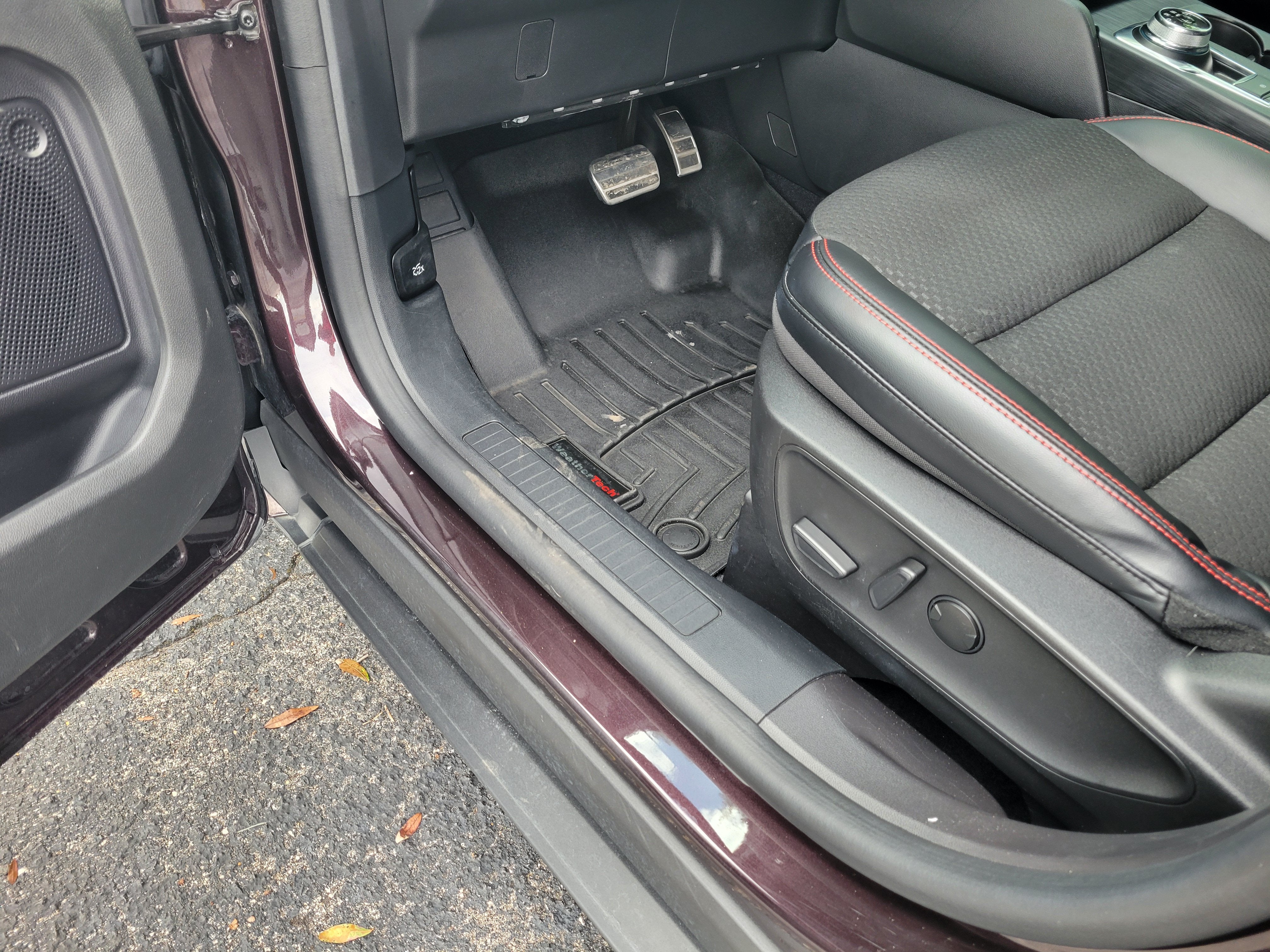 2023 Ford Escape ST-Line - Photo 25