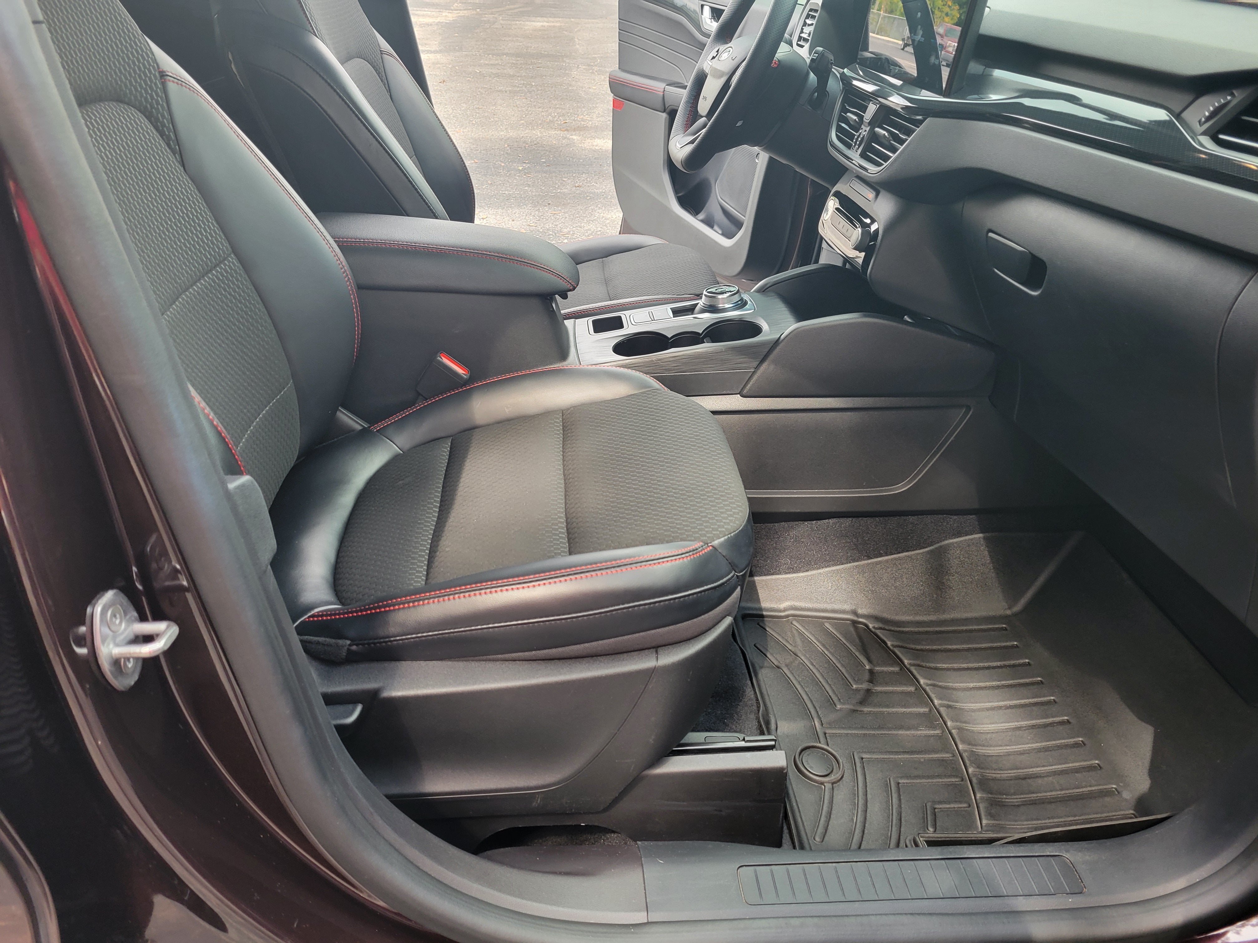 2023 Ford Escape ST-Line - Photo 30