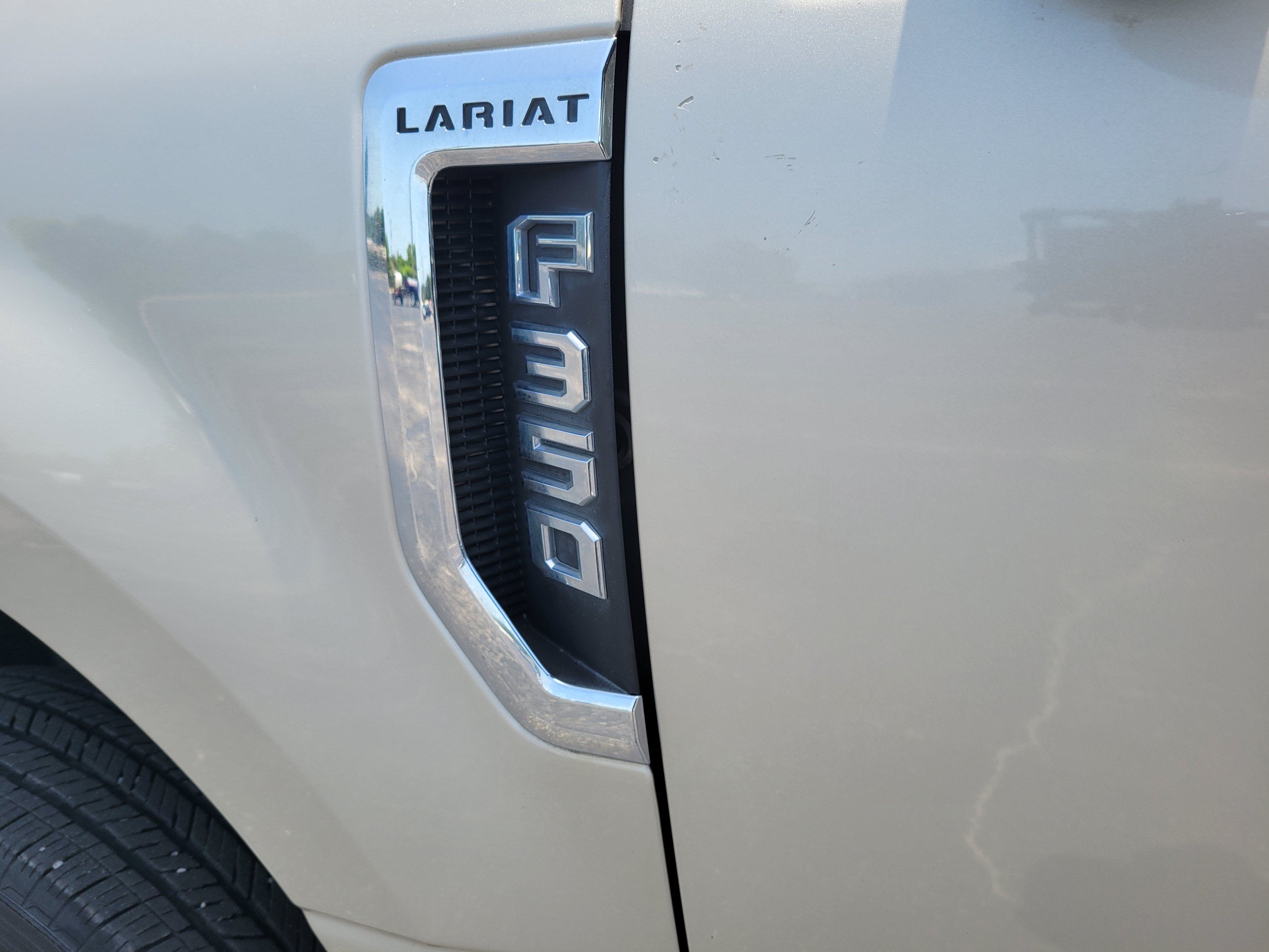 2017 Ford F-350 LARIAT