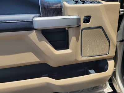 2017 Ford F-350 LARIAT