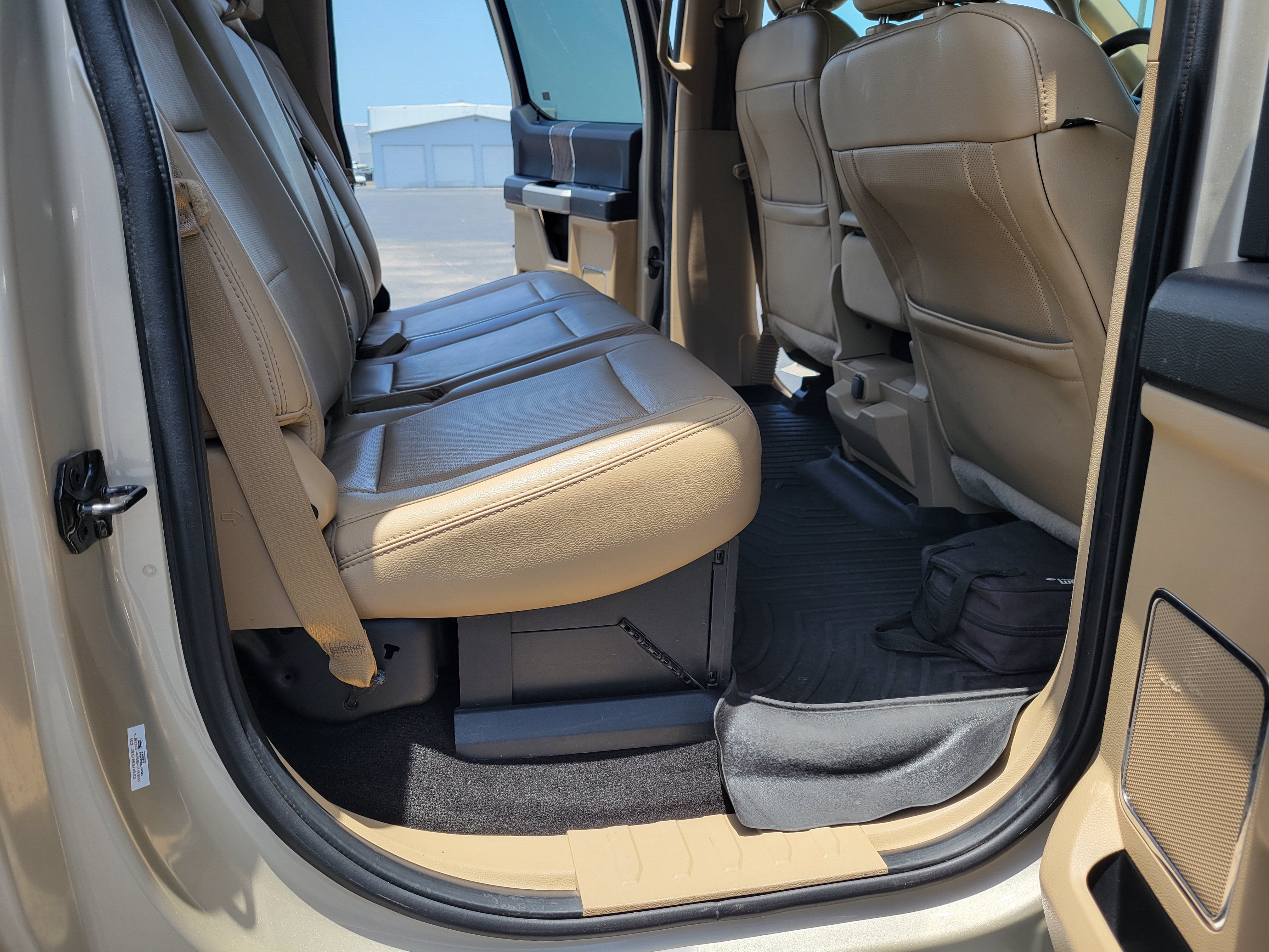 2017 Ford F-350 LARIAT