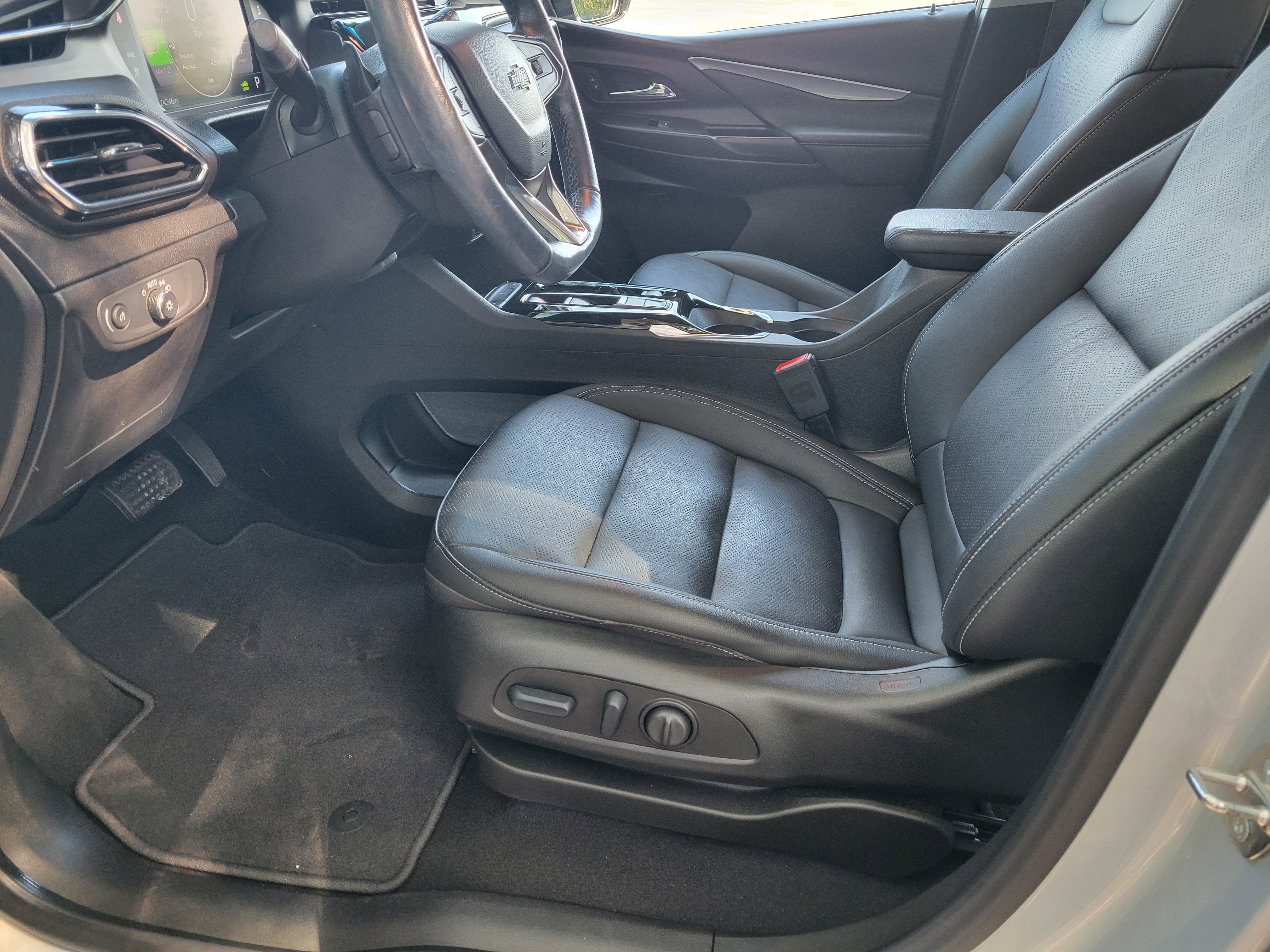 2023 Chevrolet Bolt EV 2LT