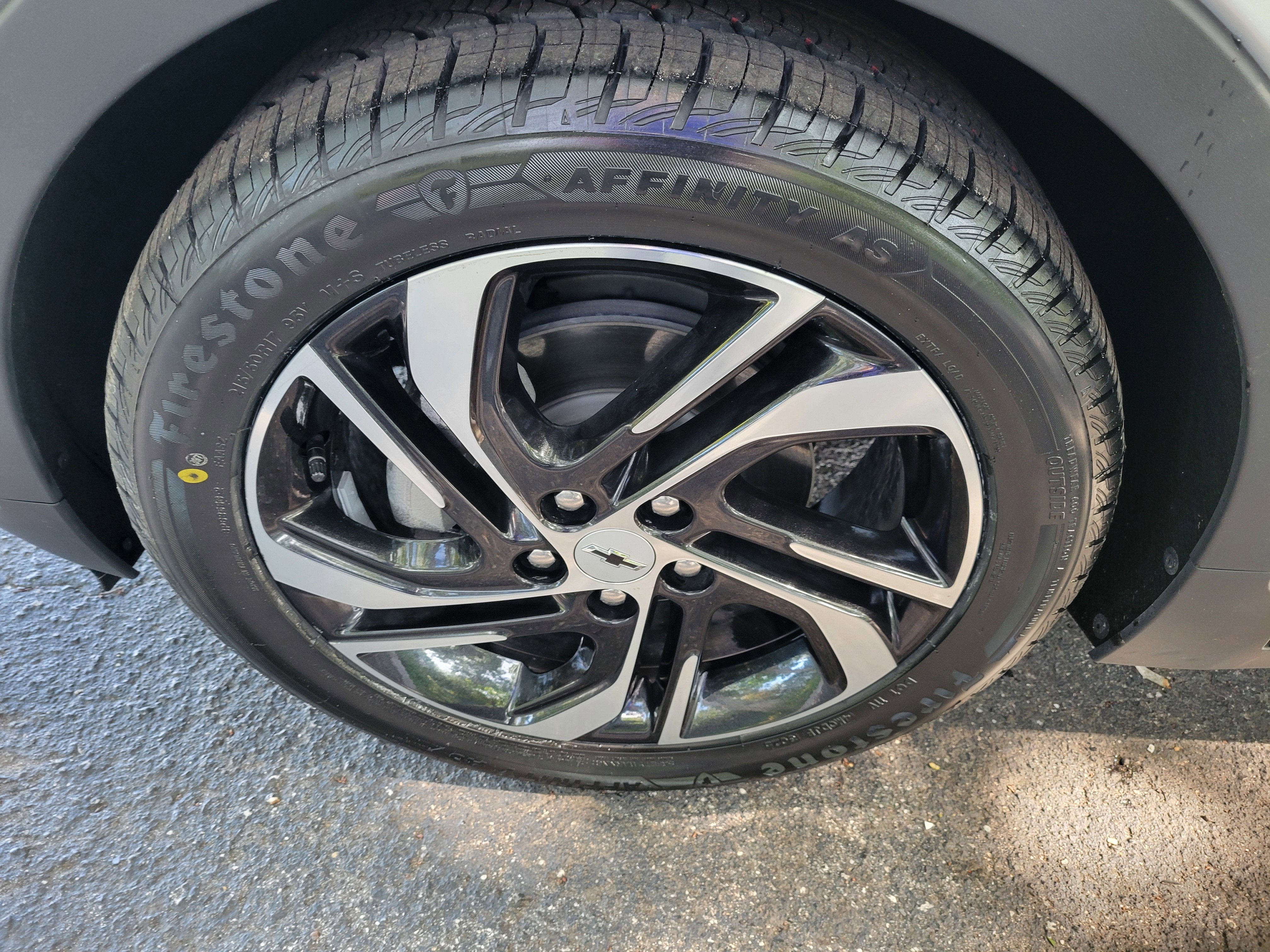 2023 Chevrolet Bolt EV 2LT