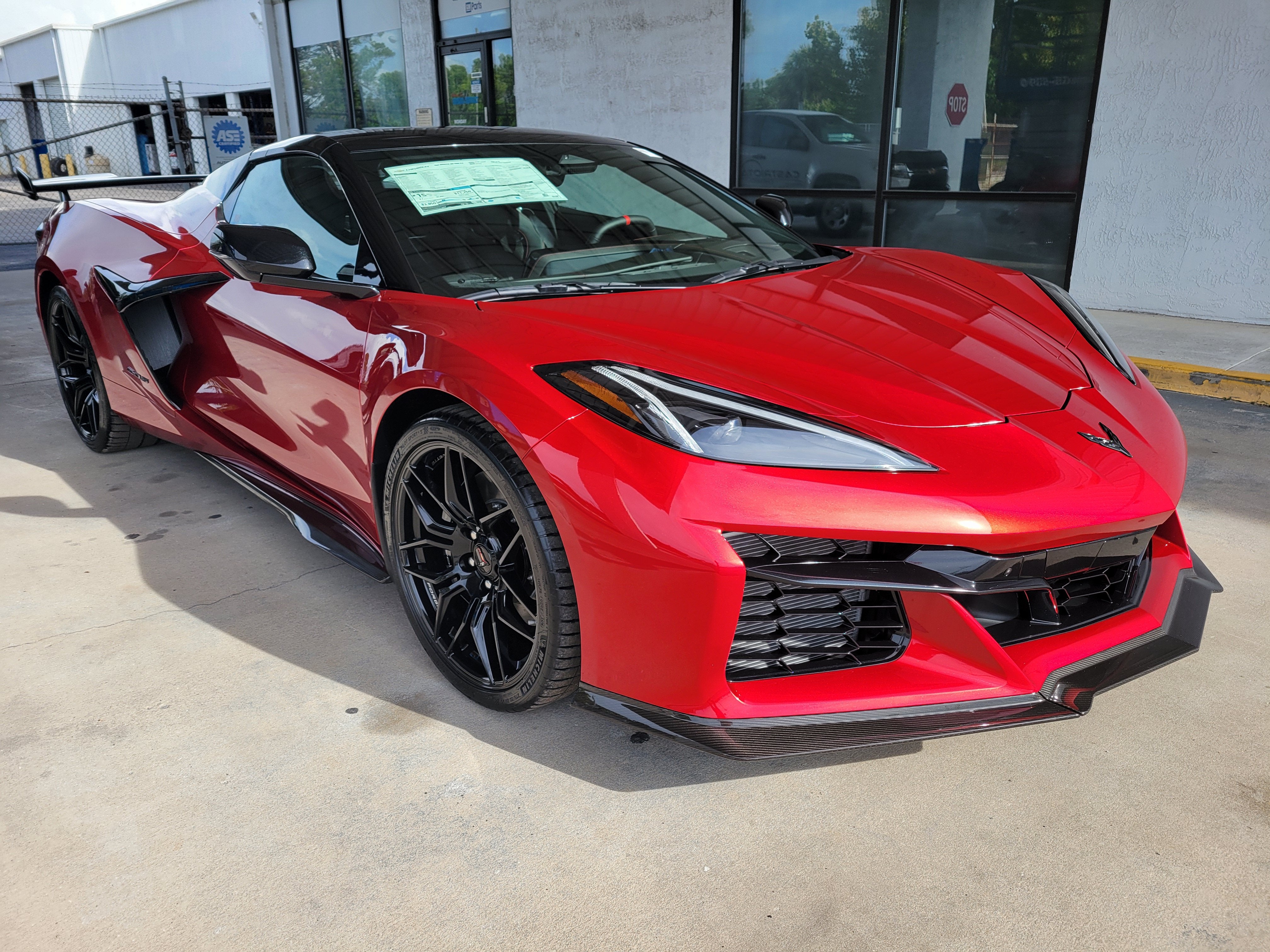 2027 Chevrolet Corvette Z06 2LZ