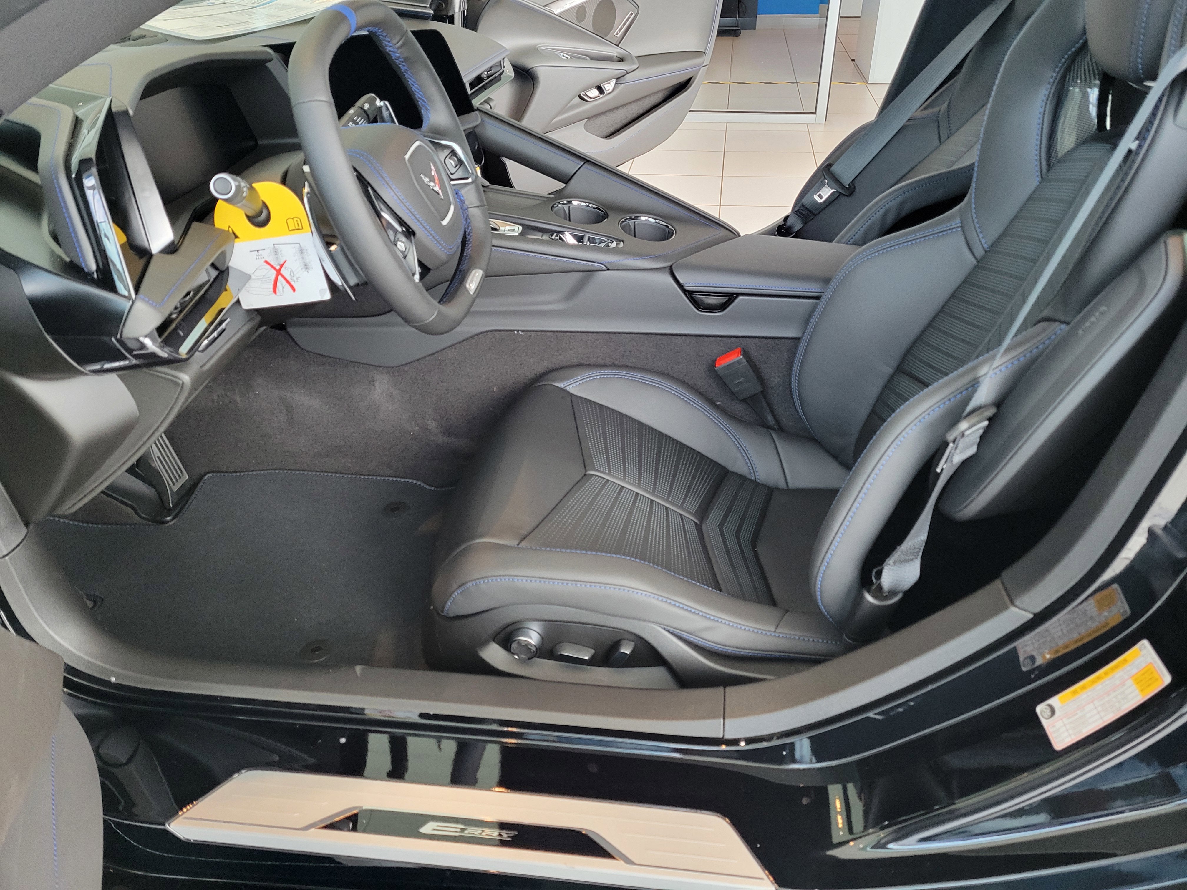 2026 Chevrolet Corvette E-Ray 2LZ