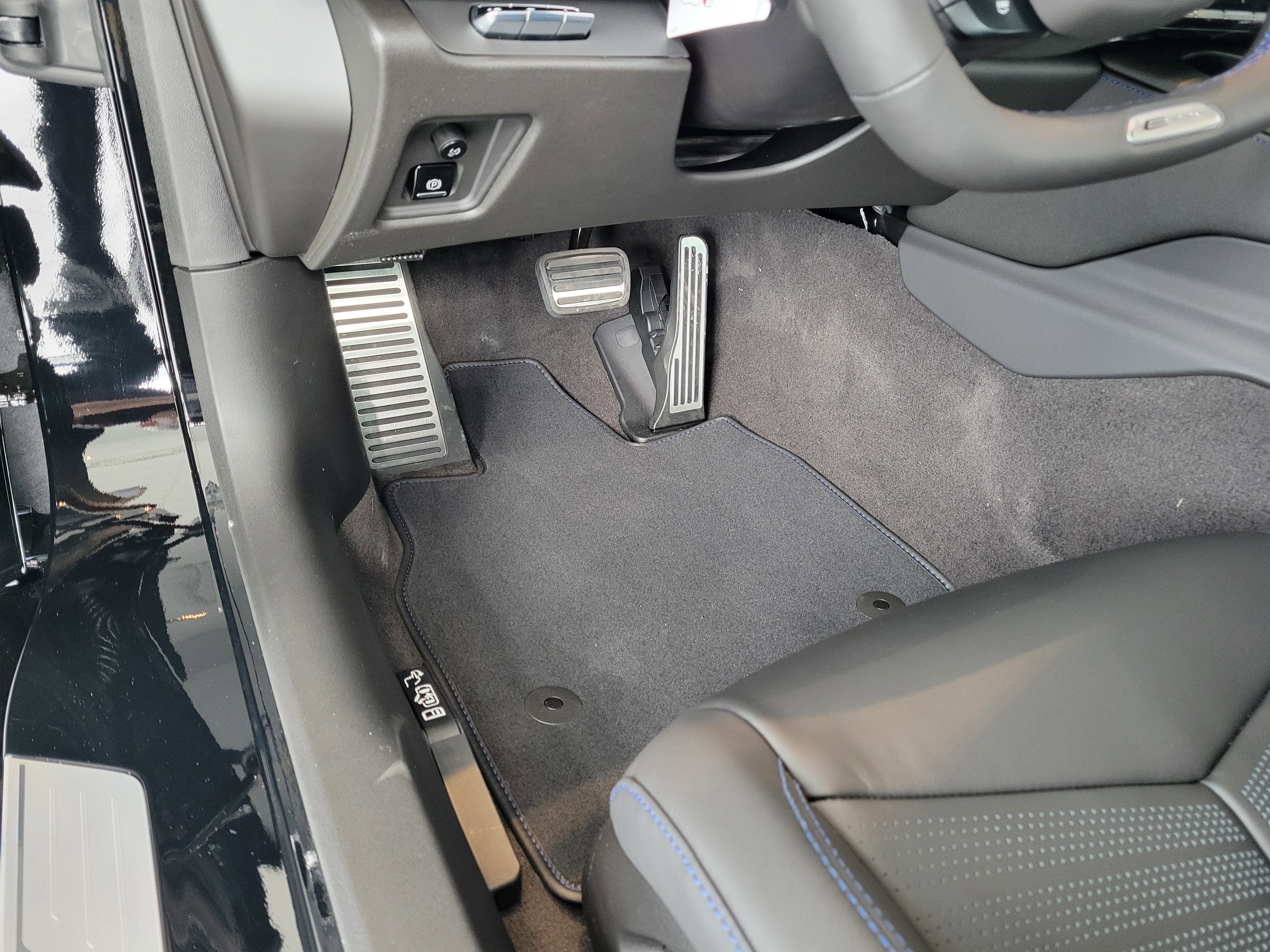 2026 Chevrolet Corvette E-Ray 2LZ