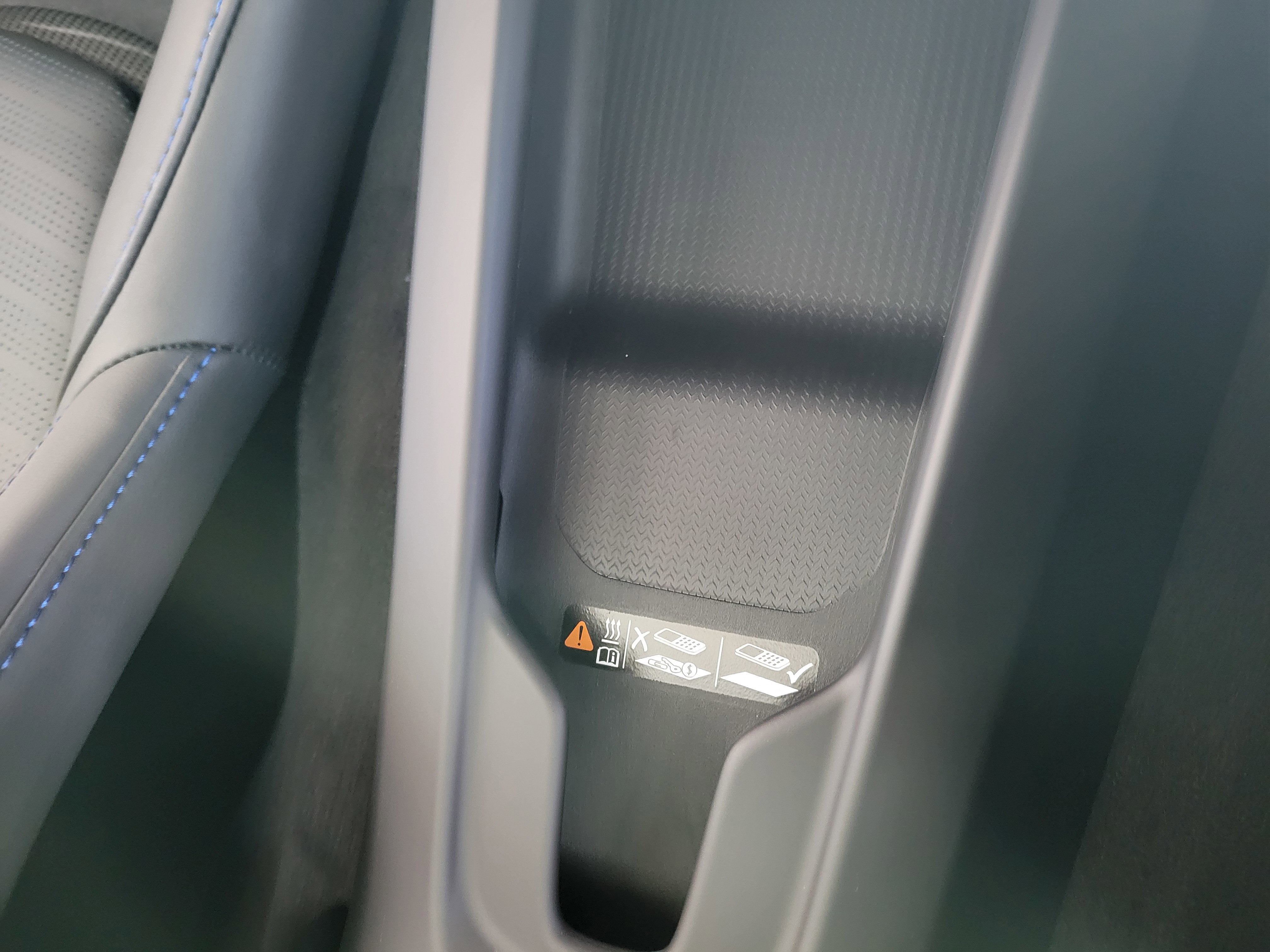 2026 Chevrolet Corvette E-Ray 2LZ