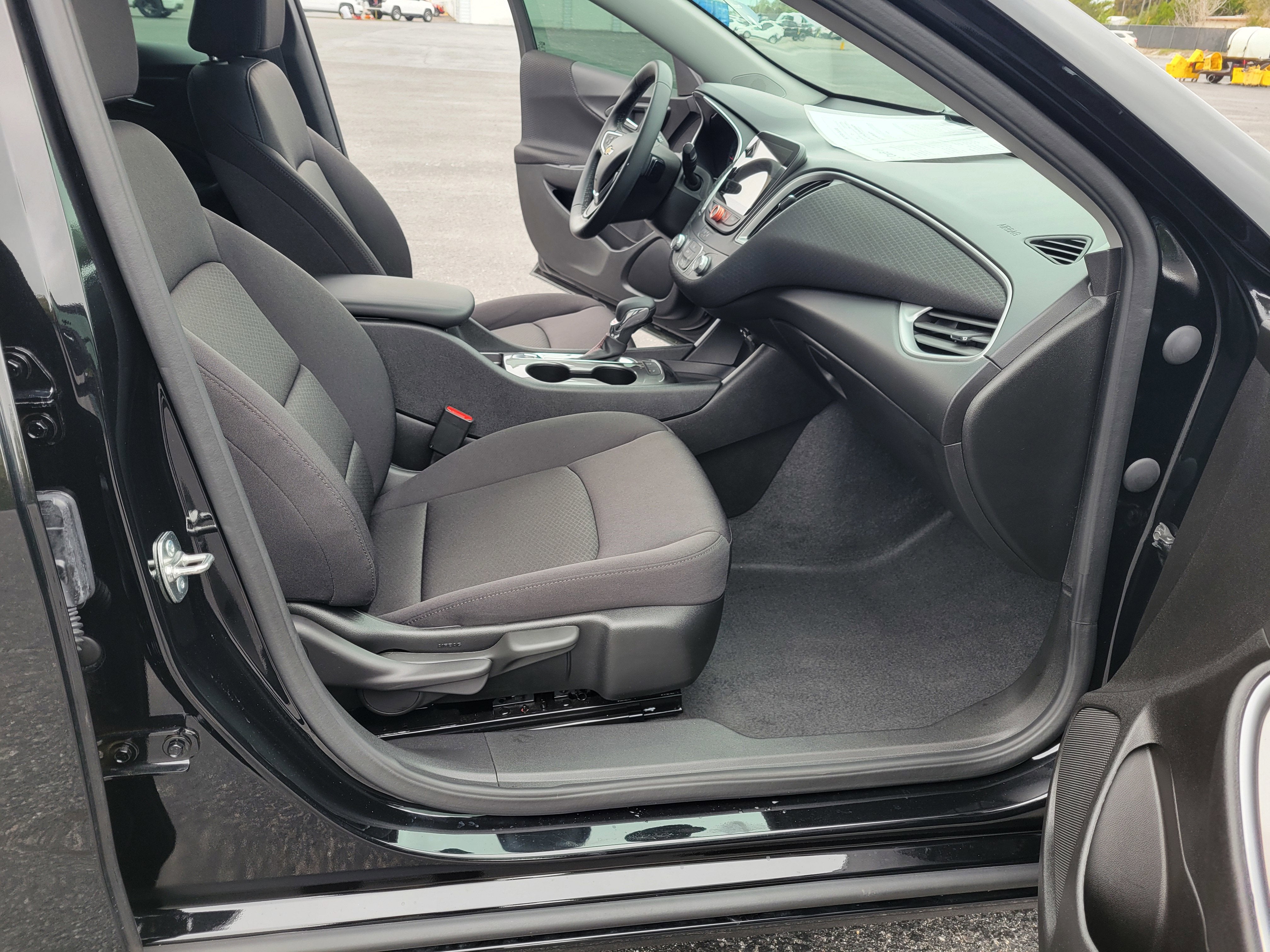 2024 Chevrolet Malibu RS