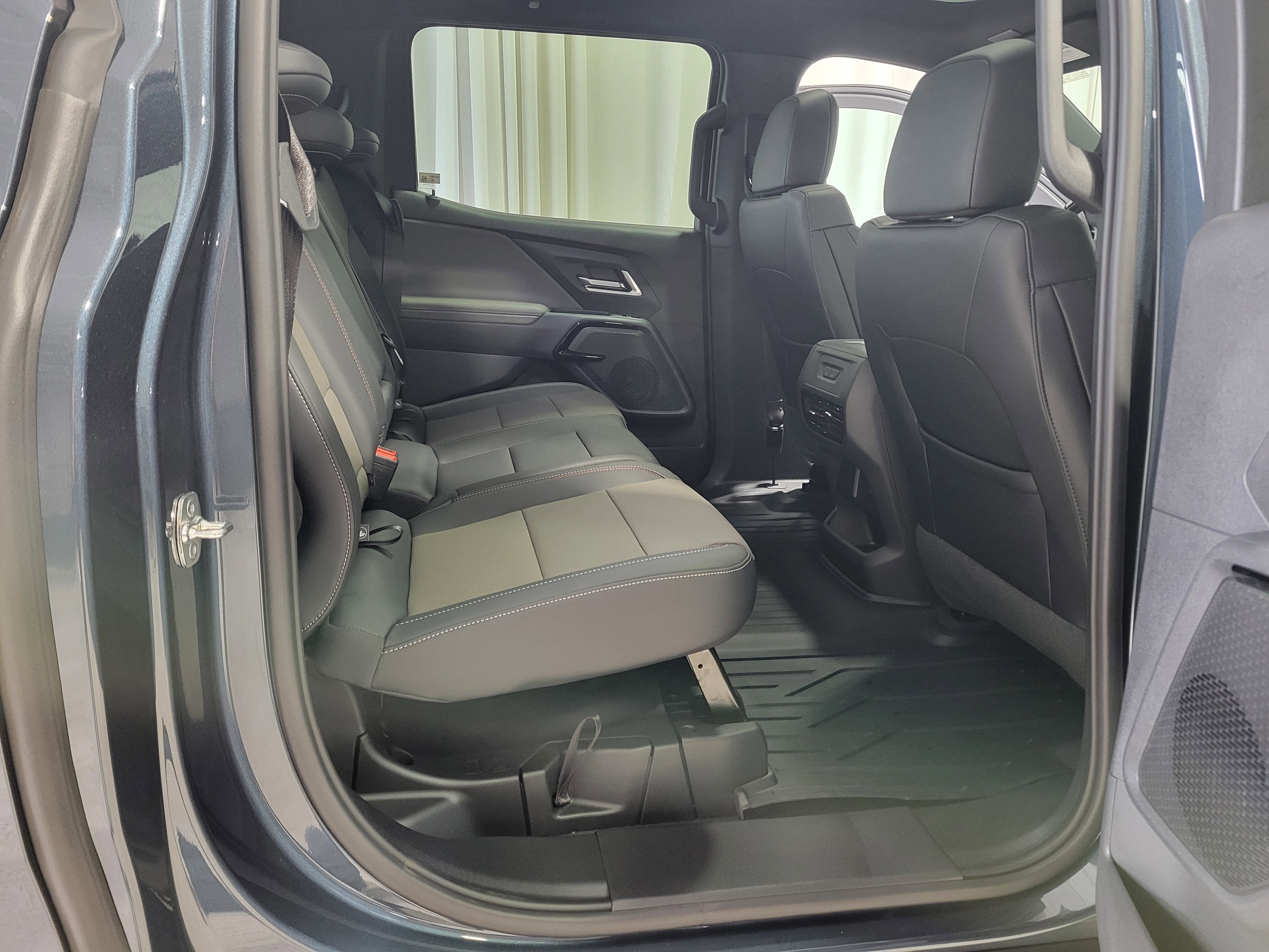 2026 Chevrolet Silverado EV Trail Boss - Max Range