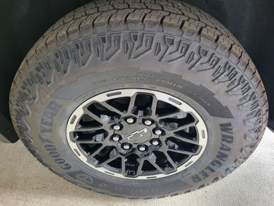 2026 Chevrolet Silverado EV Trail Boss - Max Range