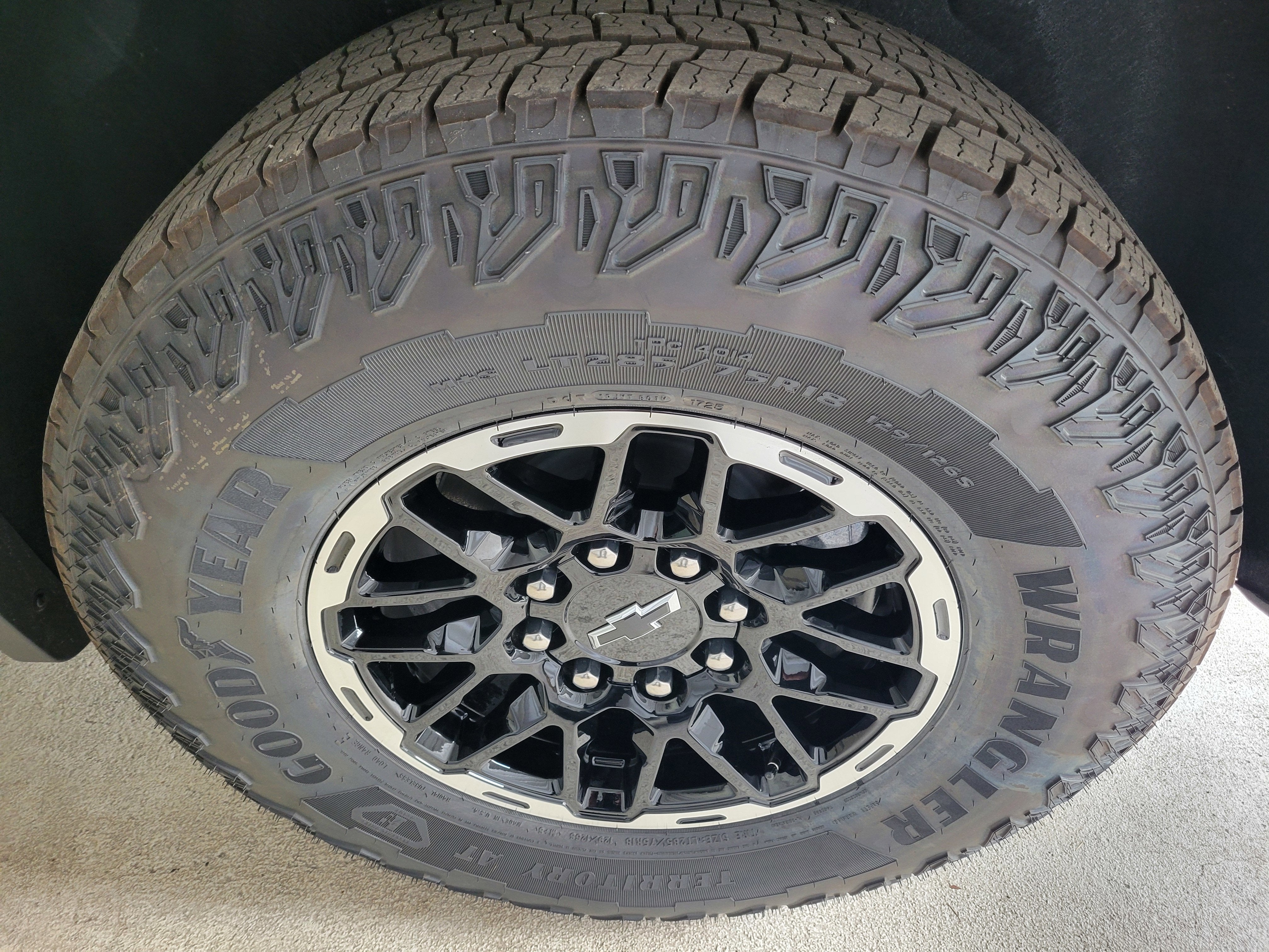 2026 Chevrolet Silverado EV Trail Boss - Max Range