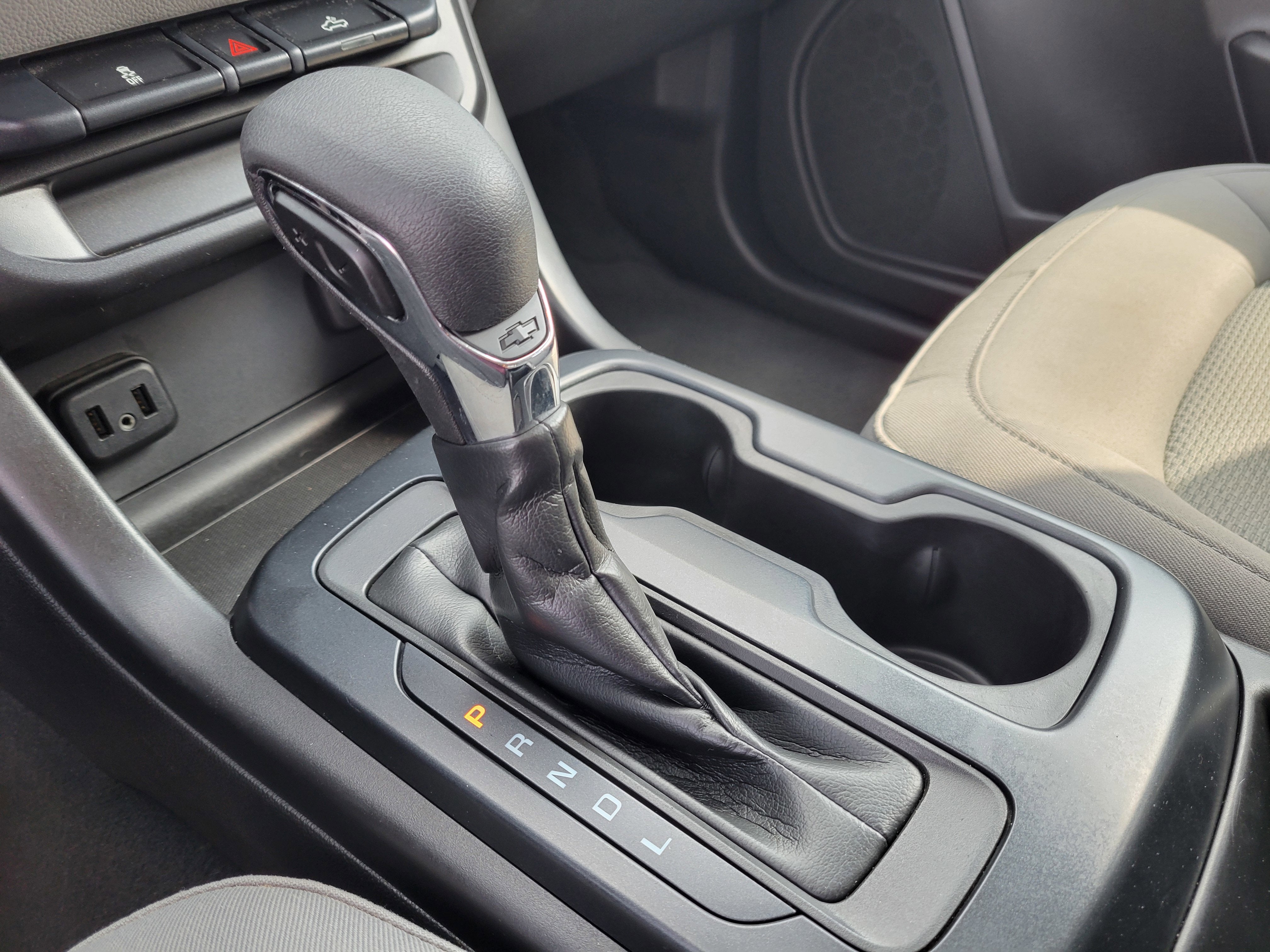 2022 Chevrolet Colorado WT