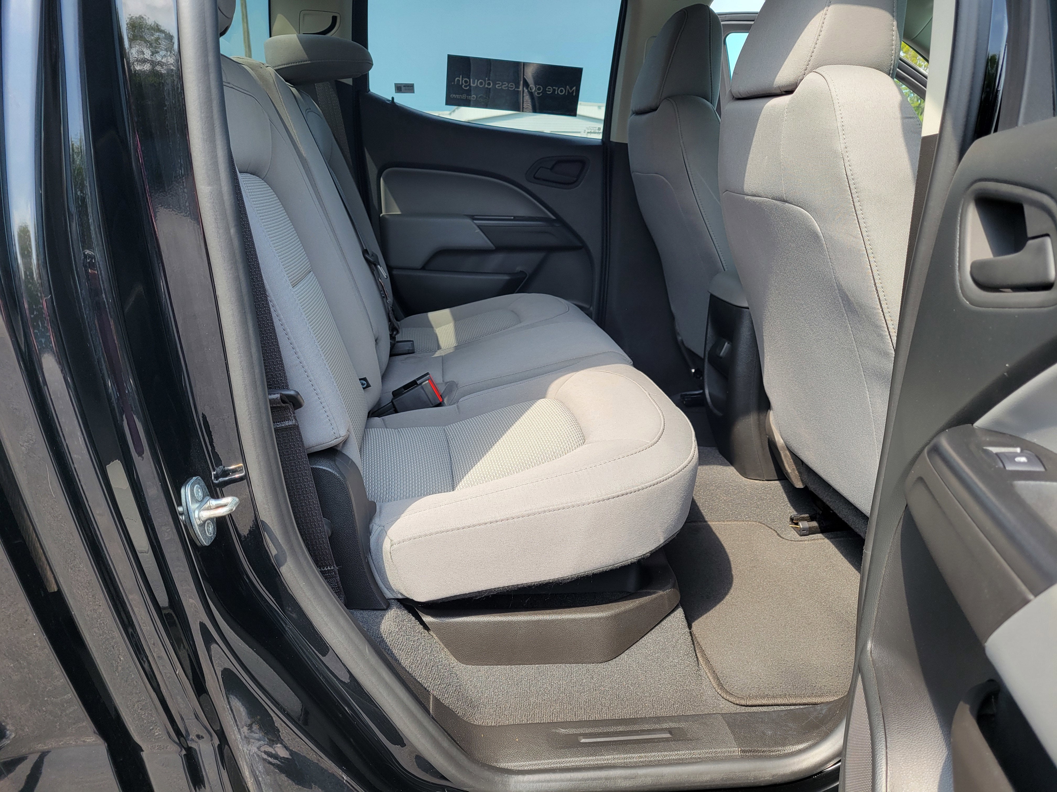 2022 Chevrolet Colorado WT