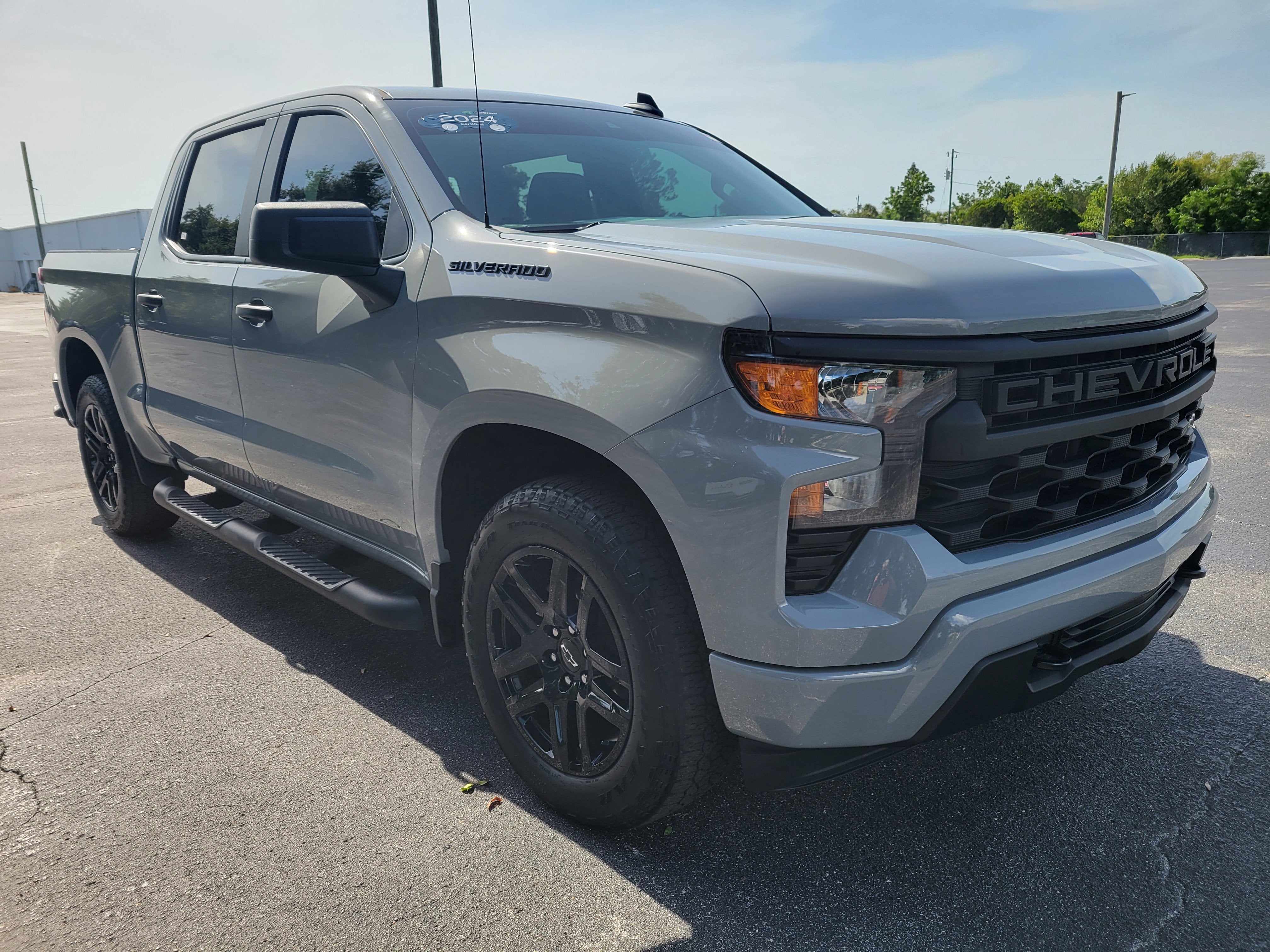 2024 Chevrolet Silverado 1500 Custom