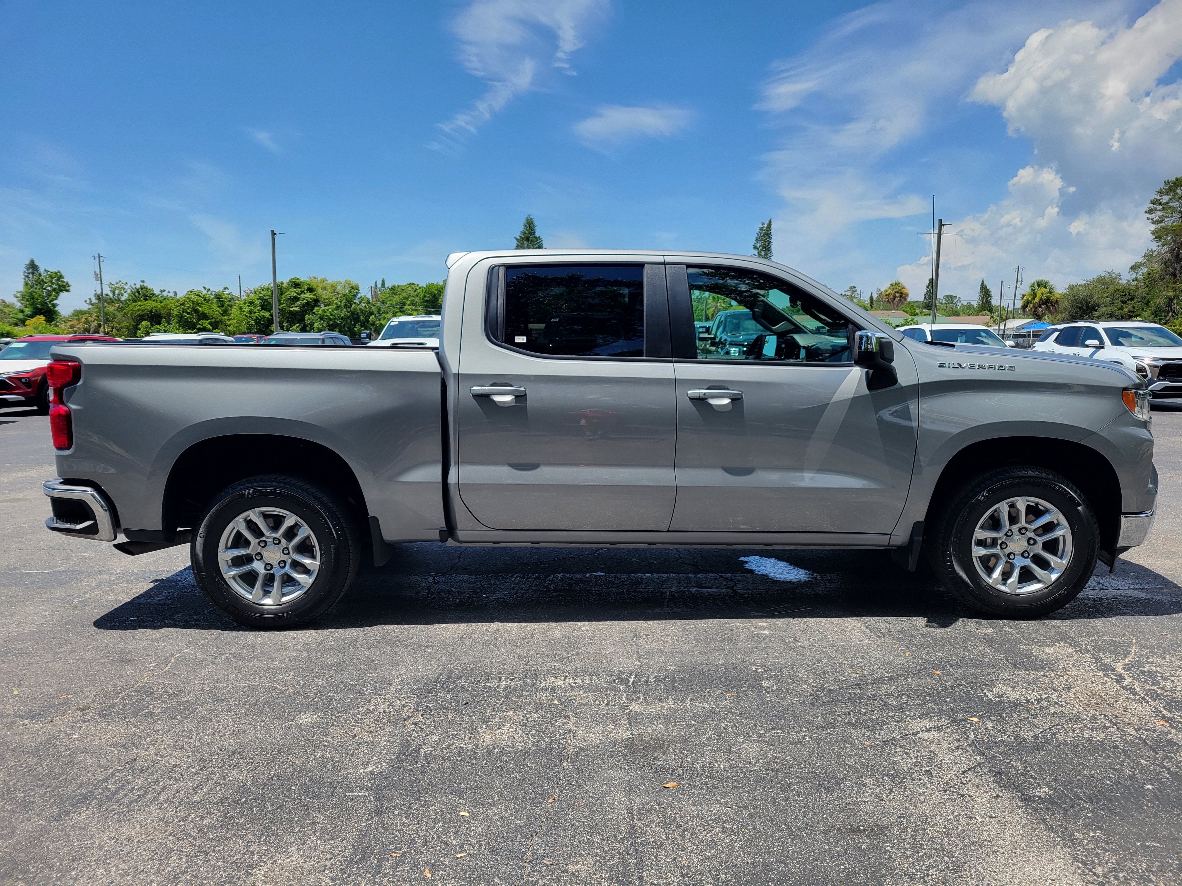 2024 Chevrolet Silverado 1500 LT