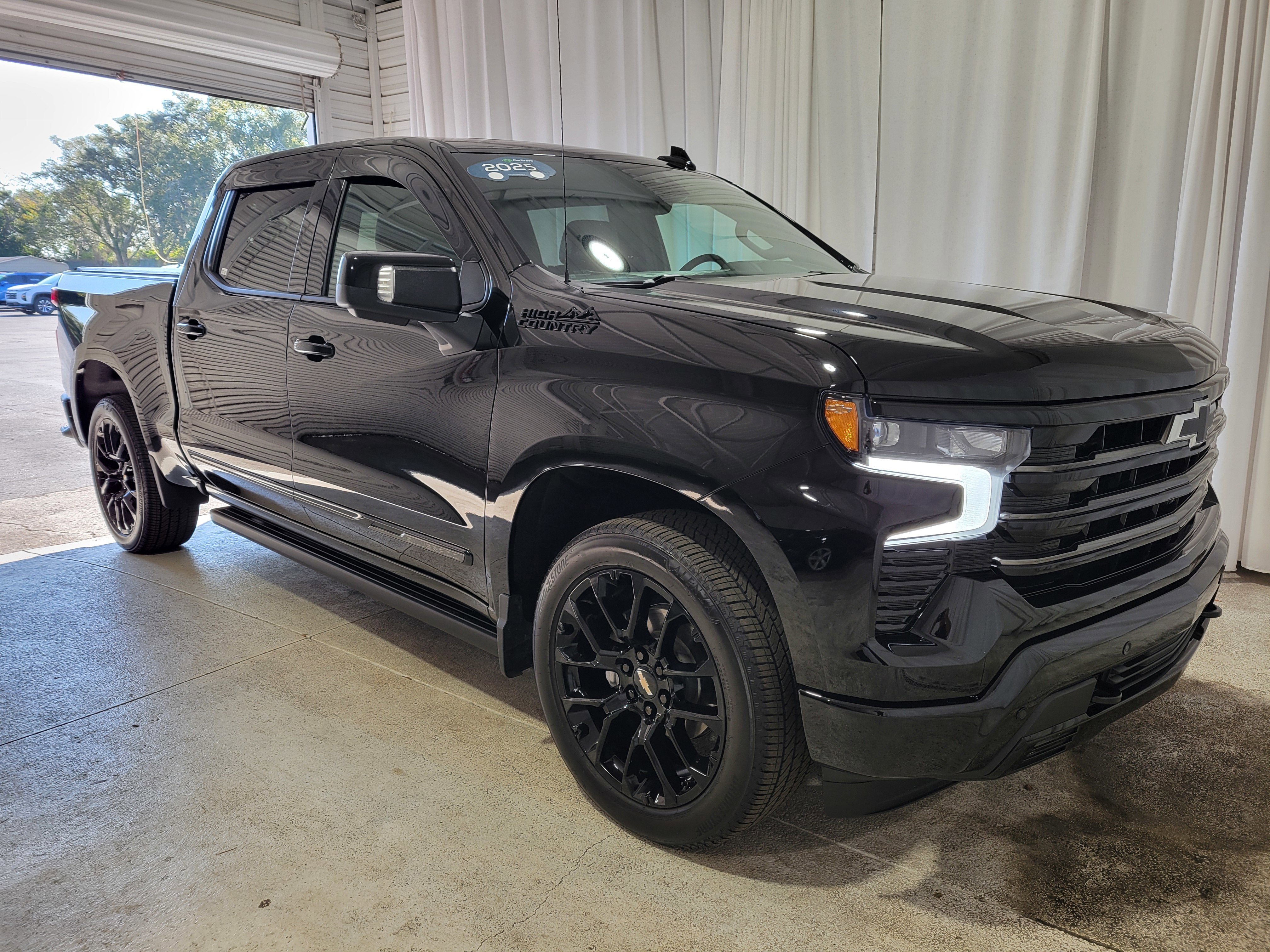 2025 Chevrolet Silverado 1500 High Country