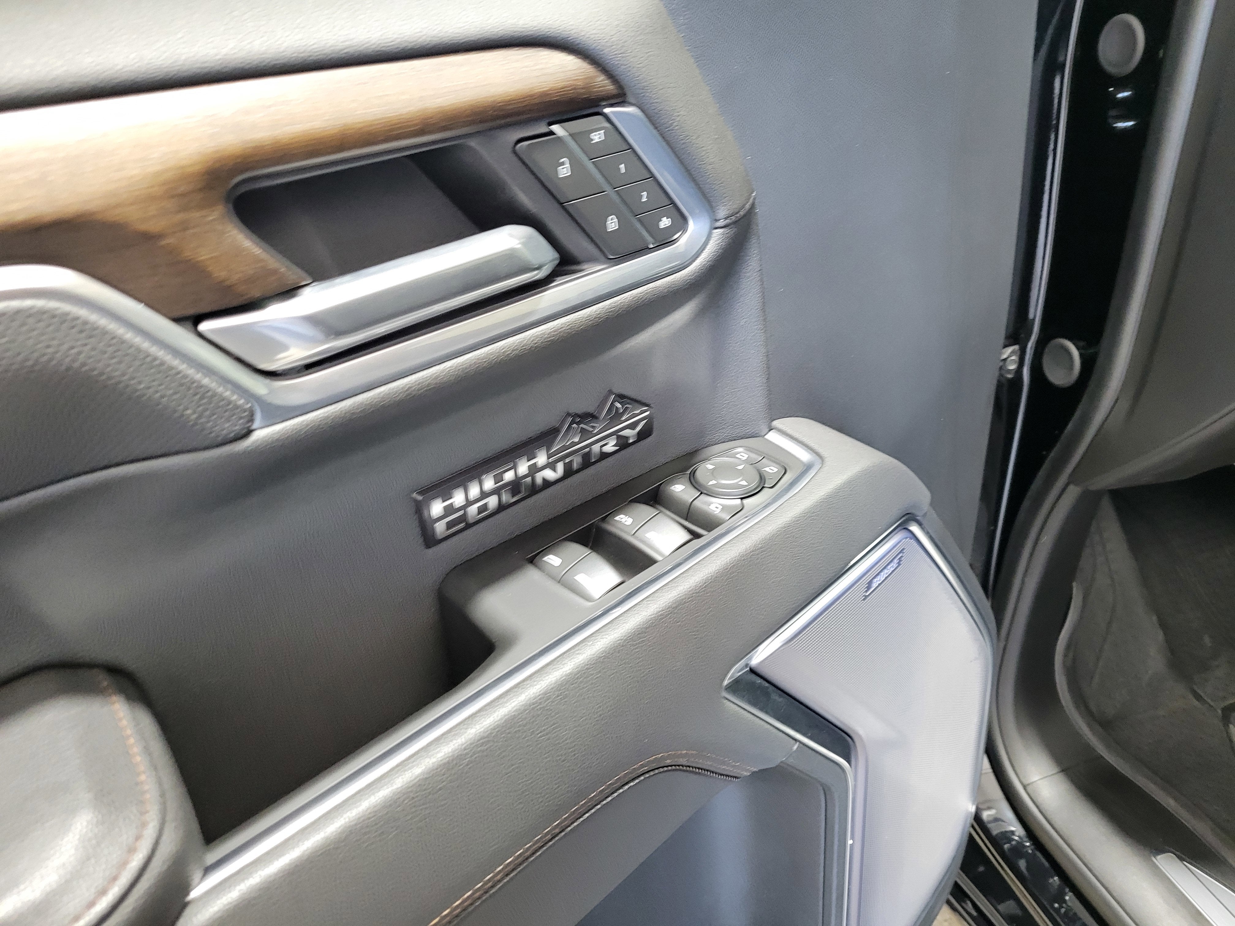 2025 Chevrolet Silverado 1500 High Country