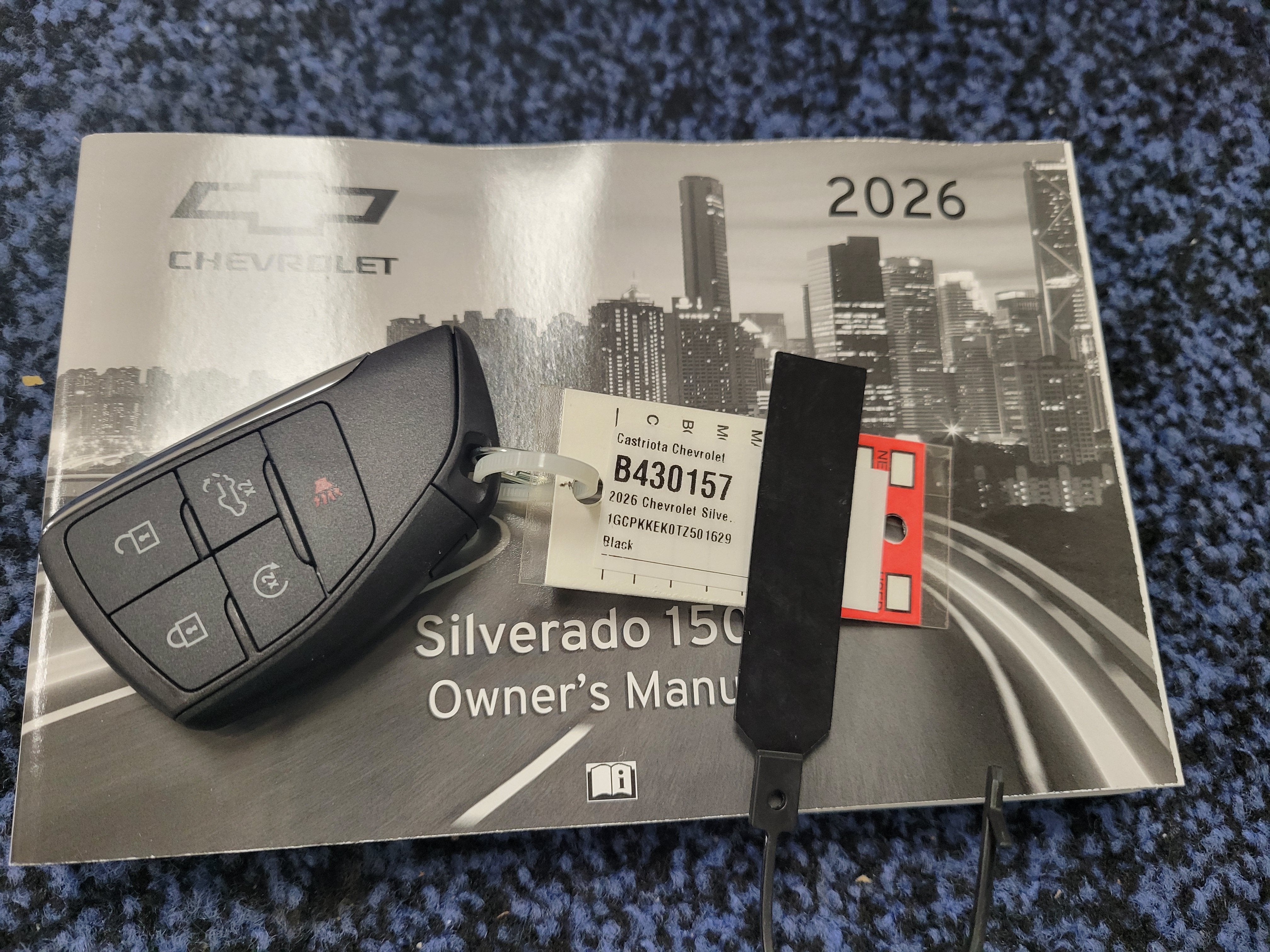 2026 Chevrolet Silverado 1500 LT (2FL)