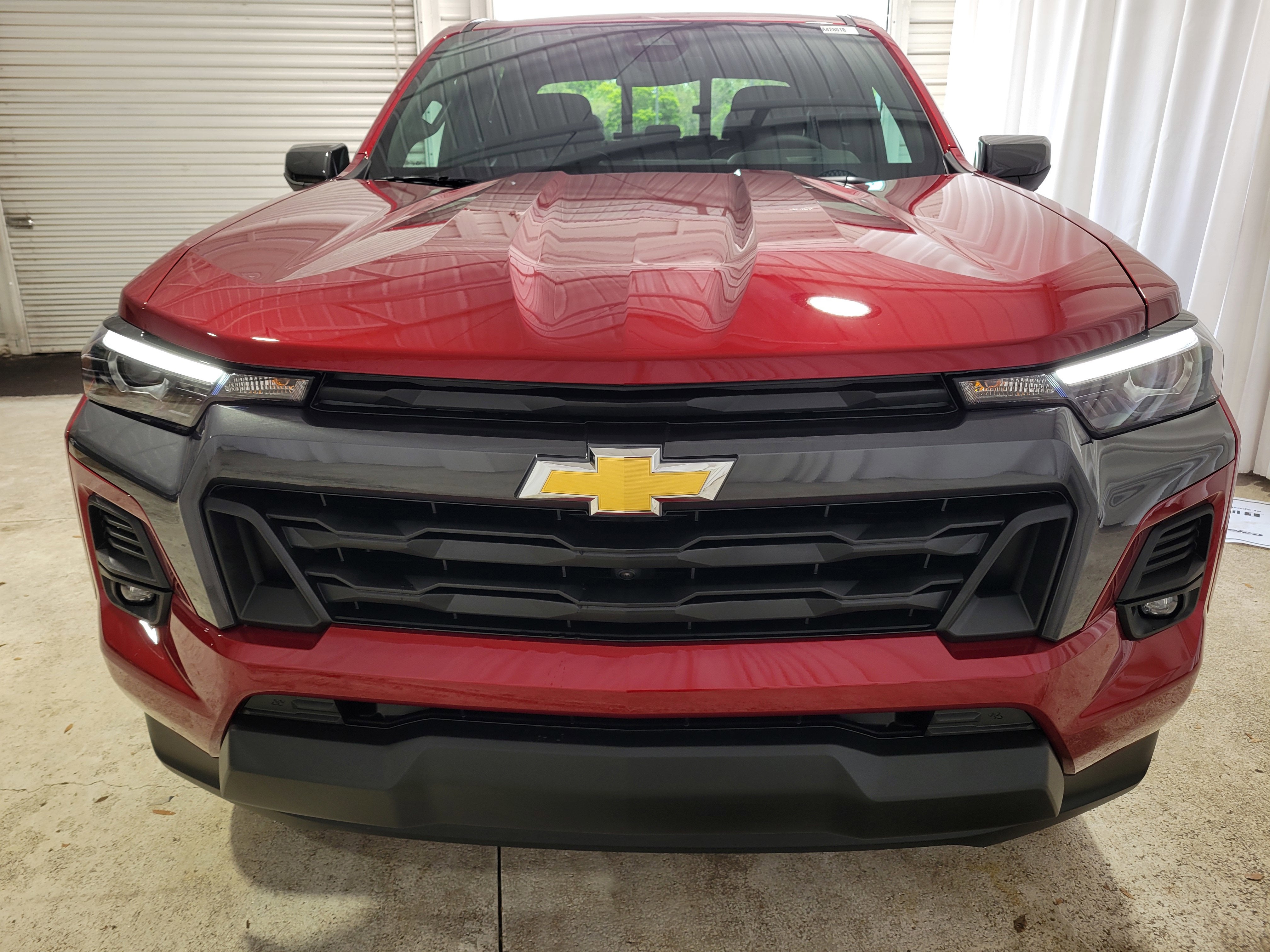 2025 Chevrolet Colorado WT/LT