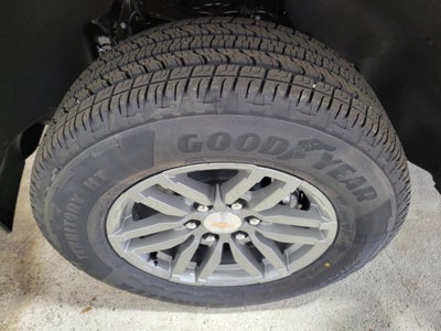 2025 Chevrolet Colorado WT/LT