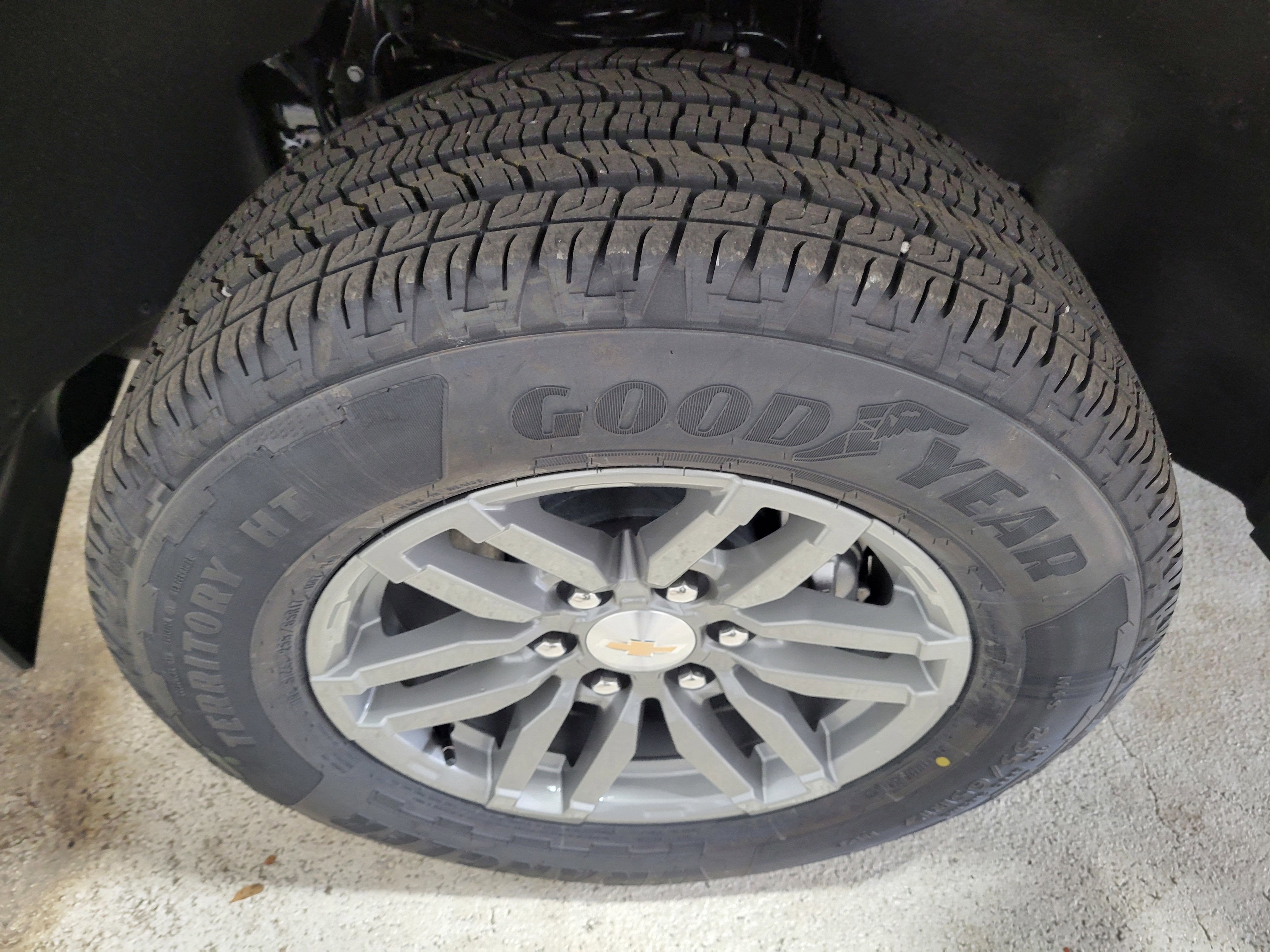 2025 Chevrolet Colorado WT/LT