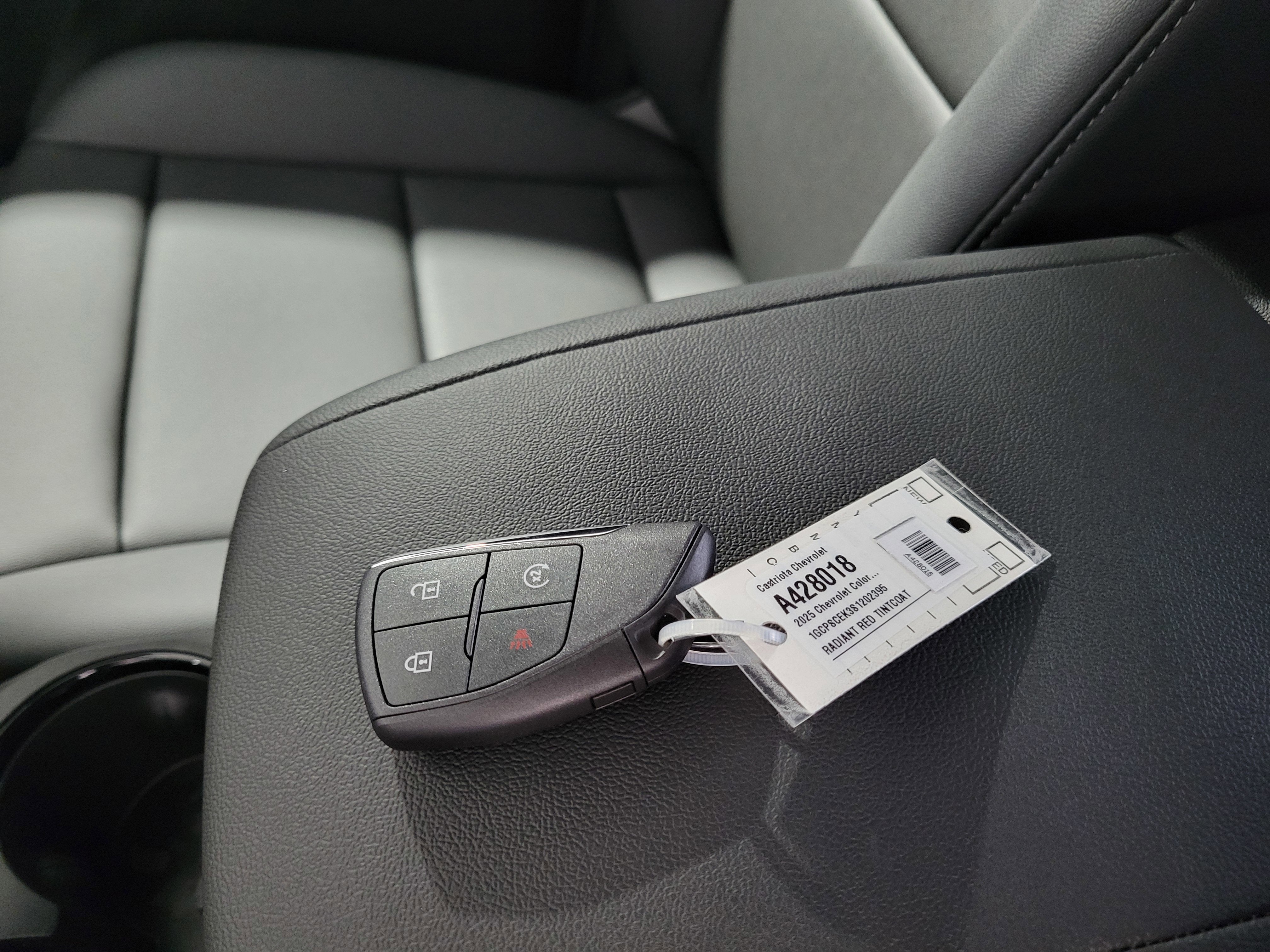 2025 Chevrolet Colorado WT/LT